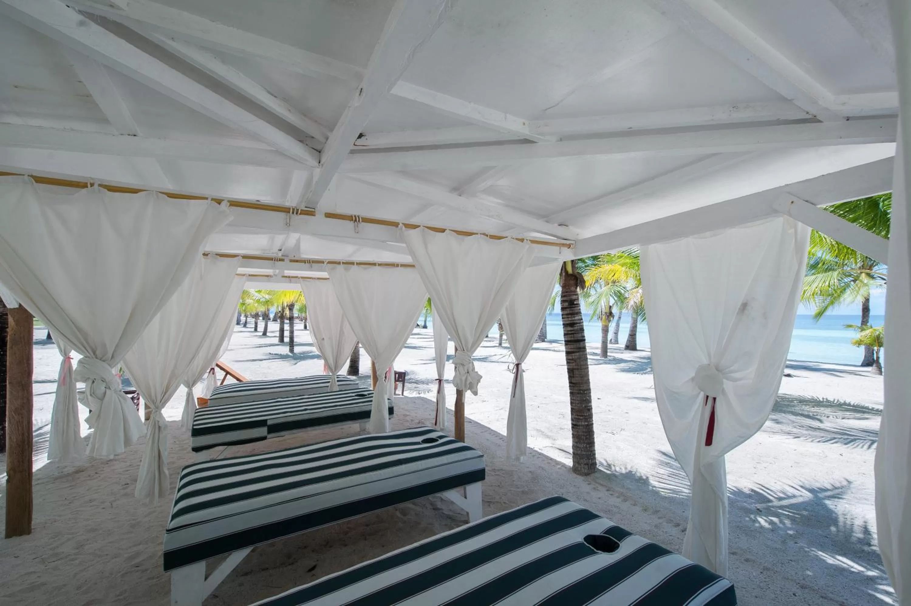 Bed in Bohol Beach Club