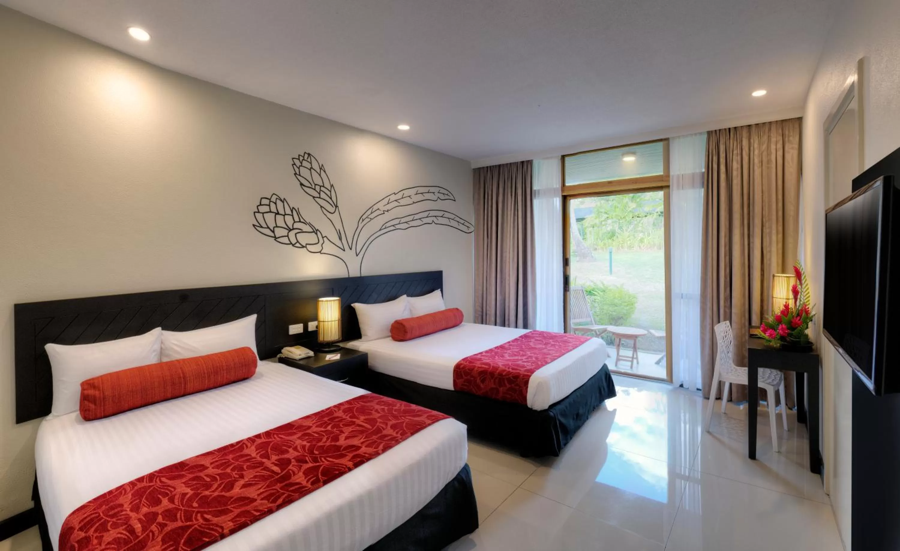 Bed in Tanoa International Hotel