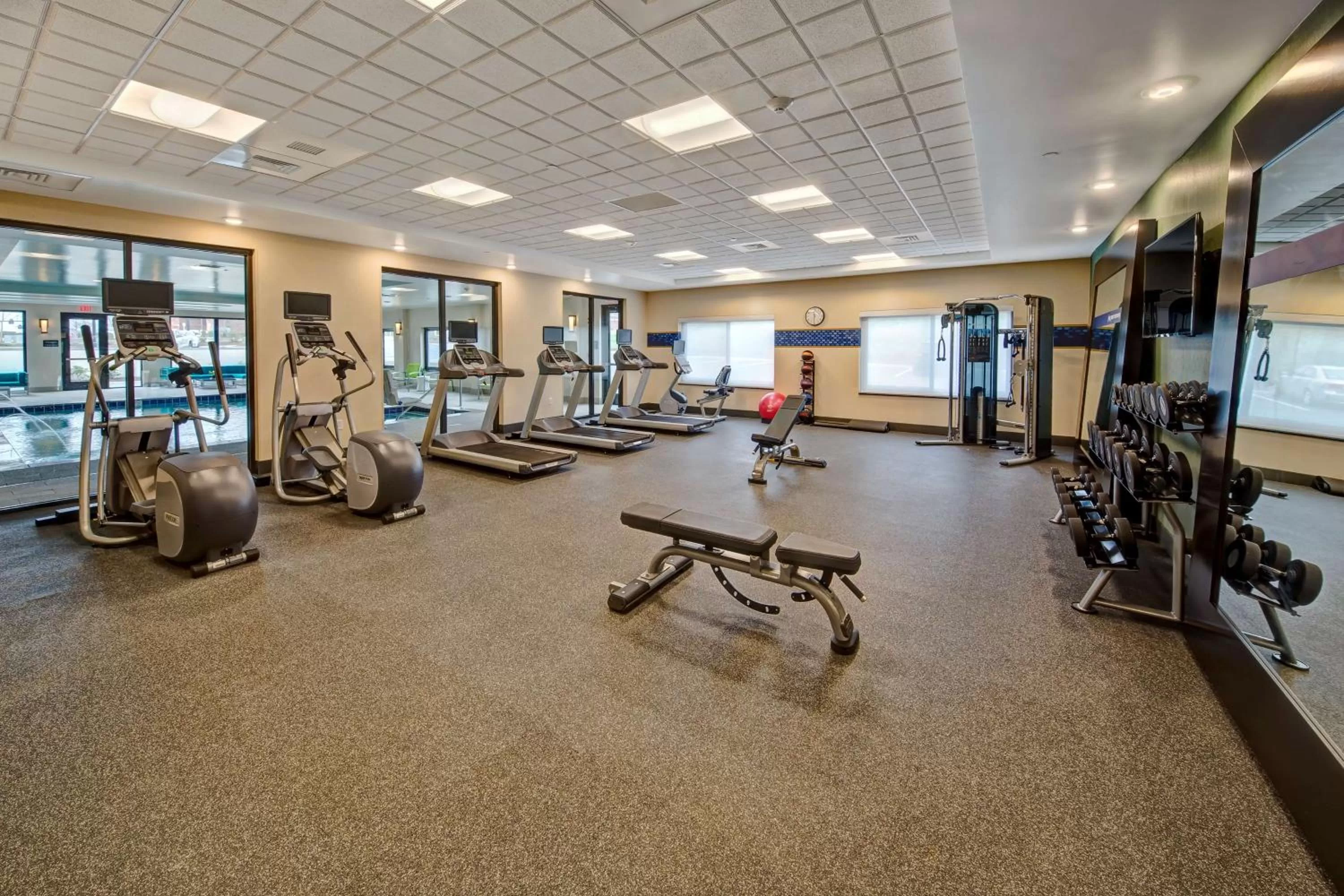 Fitness centre/facilities in Hampton Inn & Suites By Hilton Nashville Hendersonville Tn