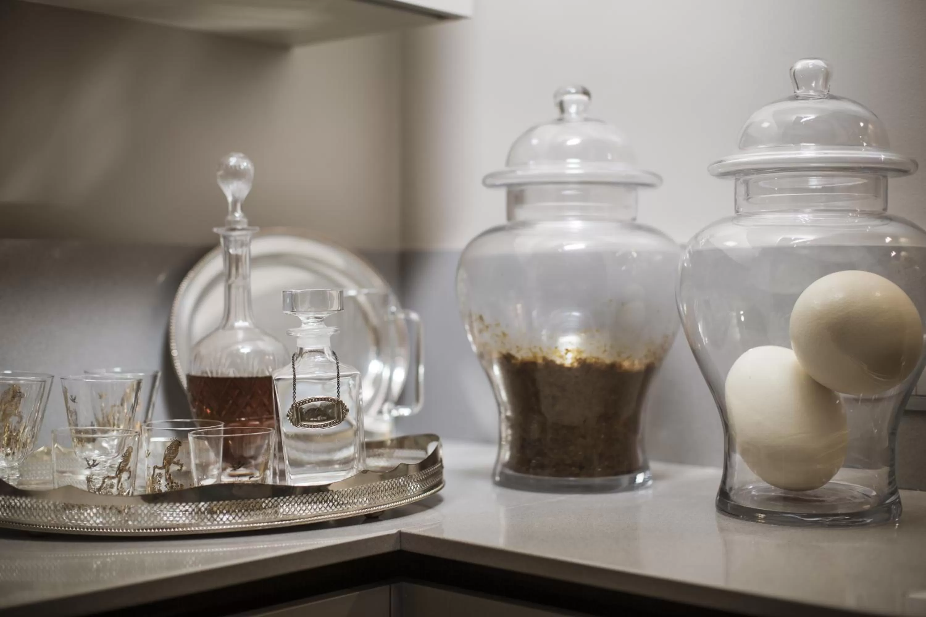 Coffee/tea facilities in Seven Historical Suites
