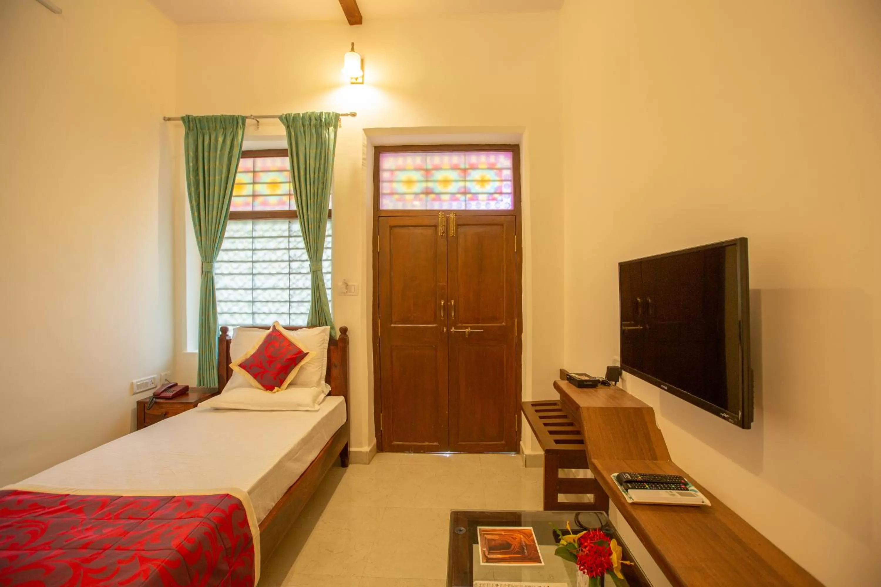 TV/Entertainment Center in KSTDC Hotel Mayura Adilshahi Bijapur