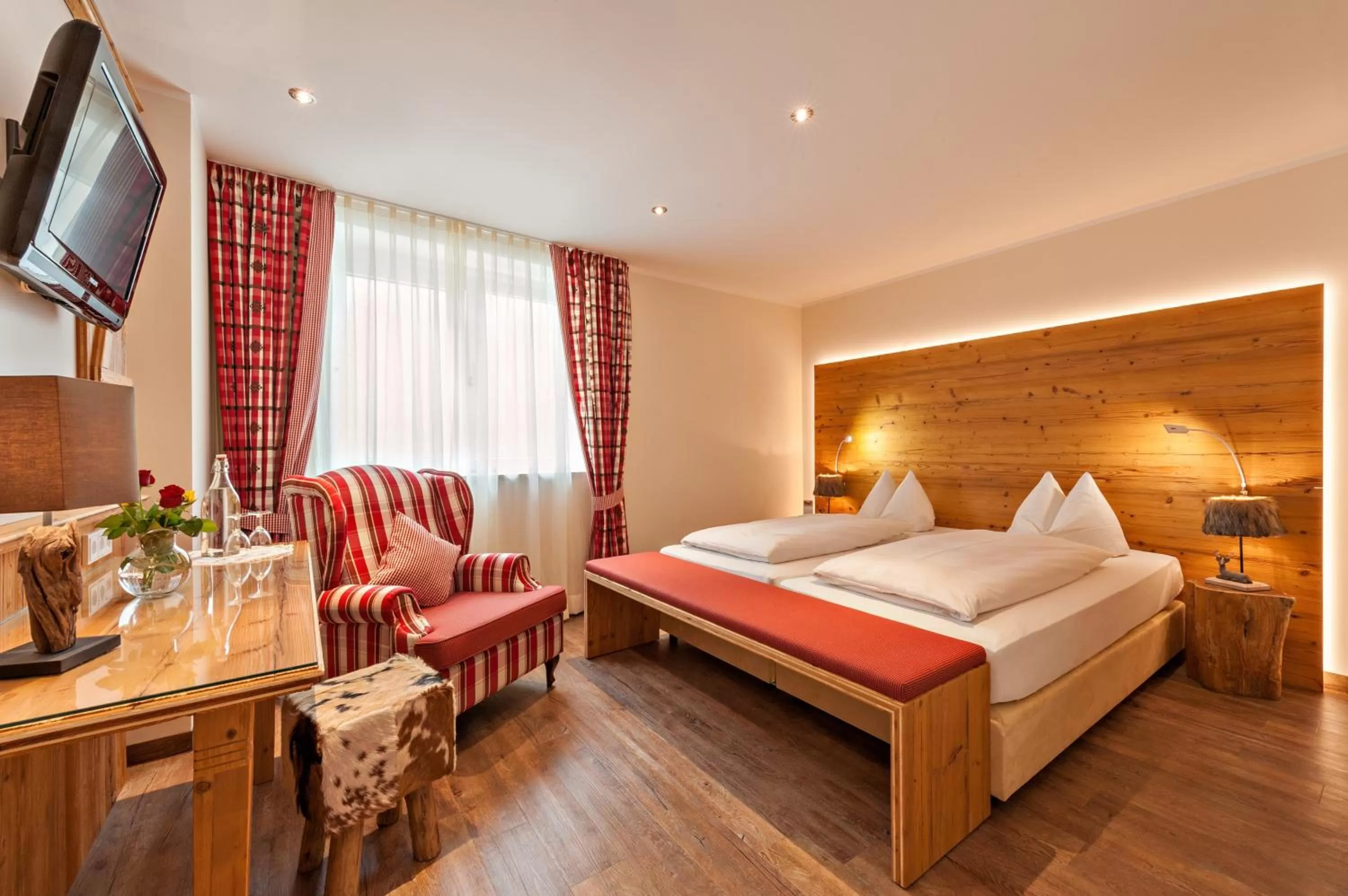 Photo of the whole room in Hotel Schäfflerwirt