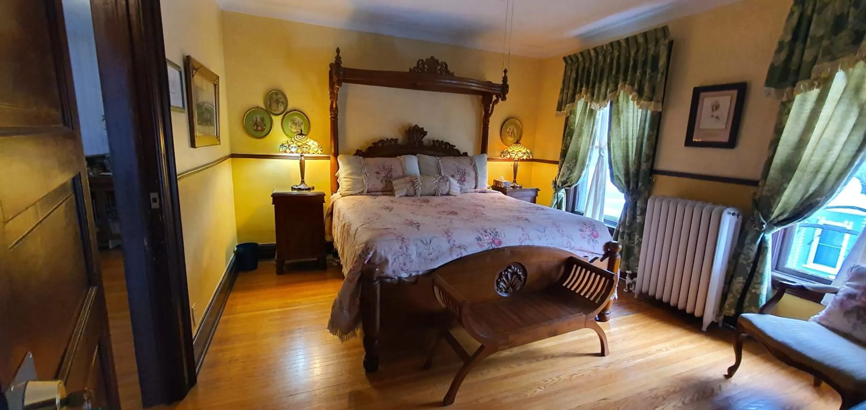 Bed in A Night to Remember B & B