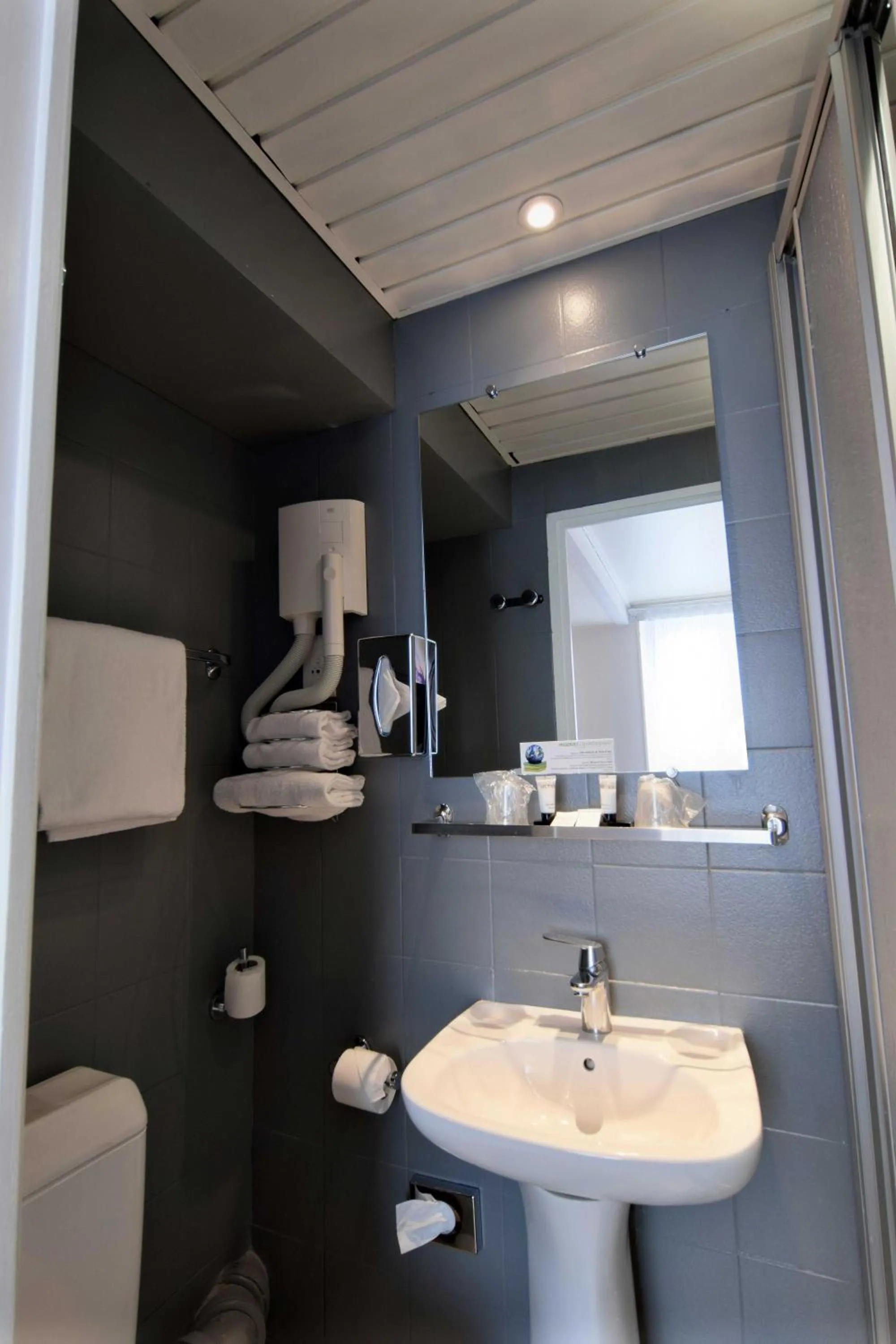 Bathroom in Saphir Grenelle