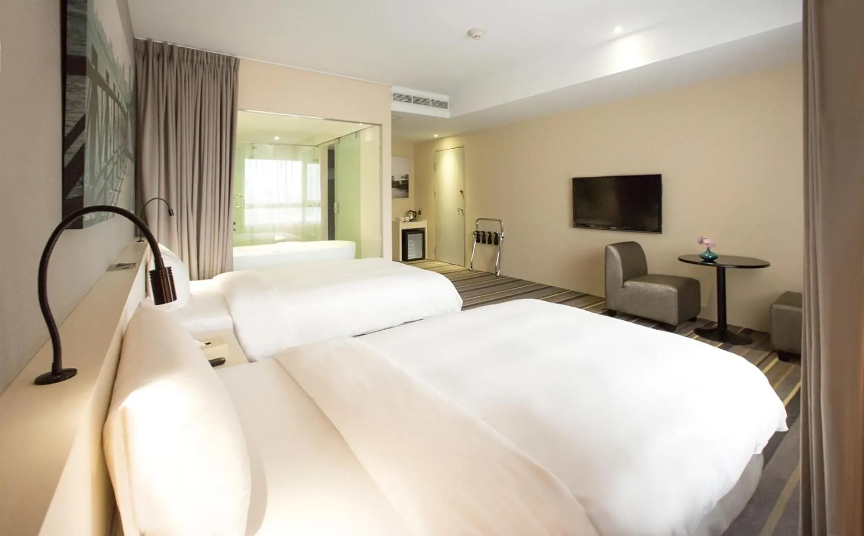 Bedroom, Bed in Hotelday Tamsui