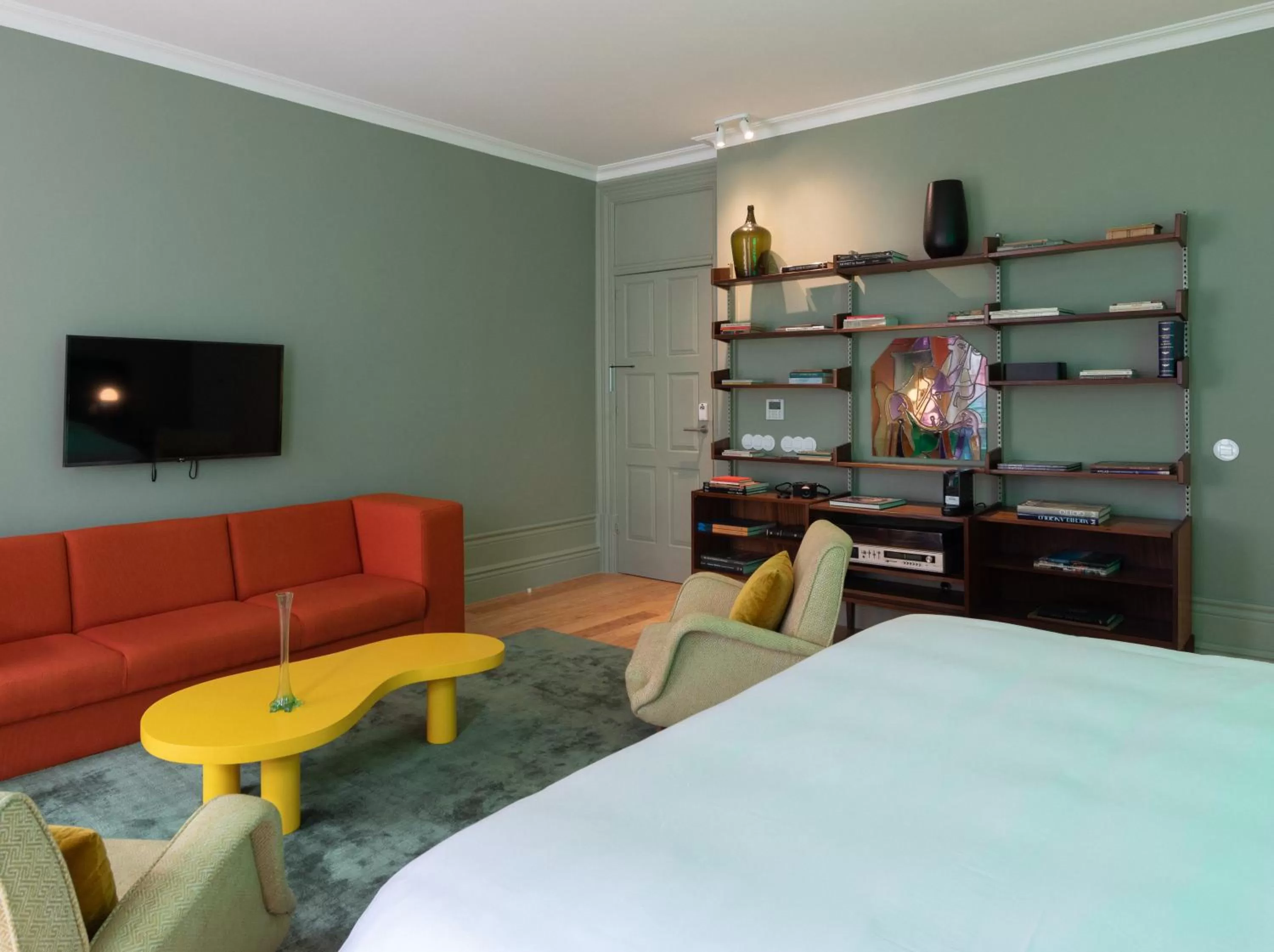 Seating area, Bed in Almadina Smart Luxury