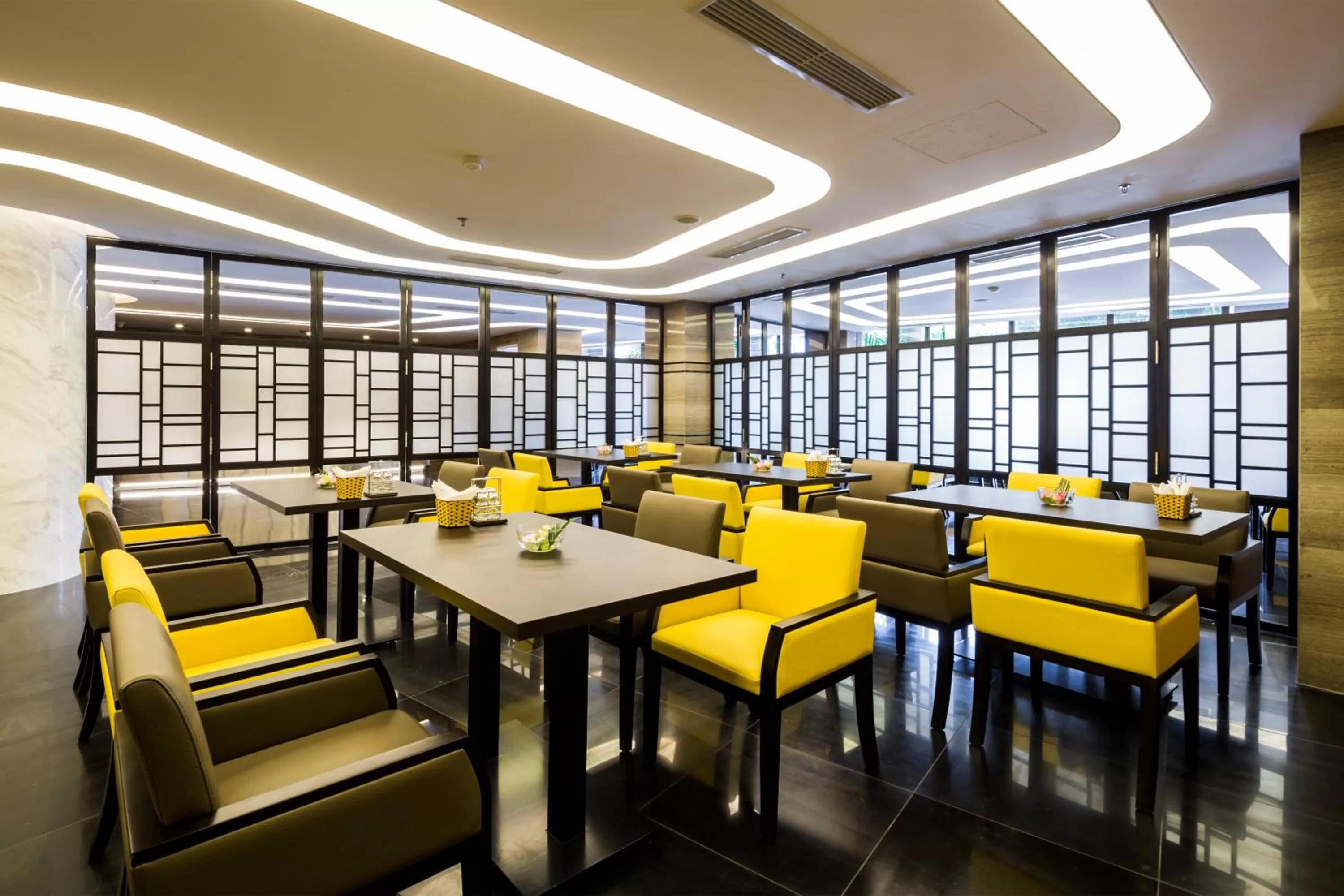 Restaurant/places to eat in Kuretake Inn Kim Ma 132