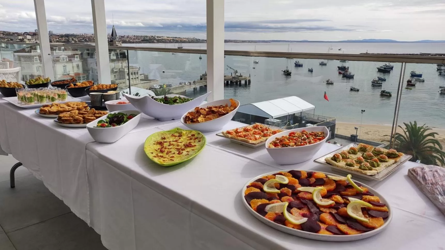 Food and drinks in Hotel Baia