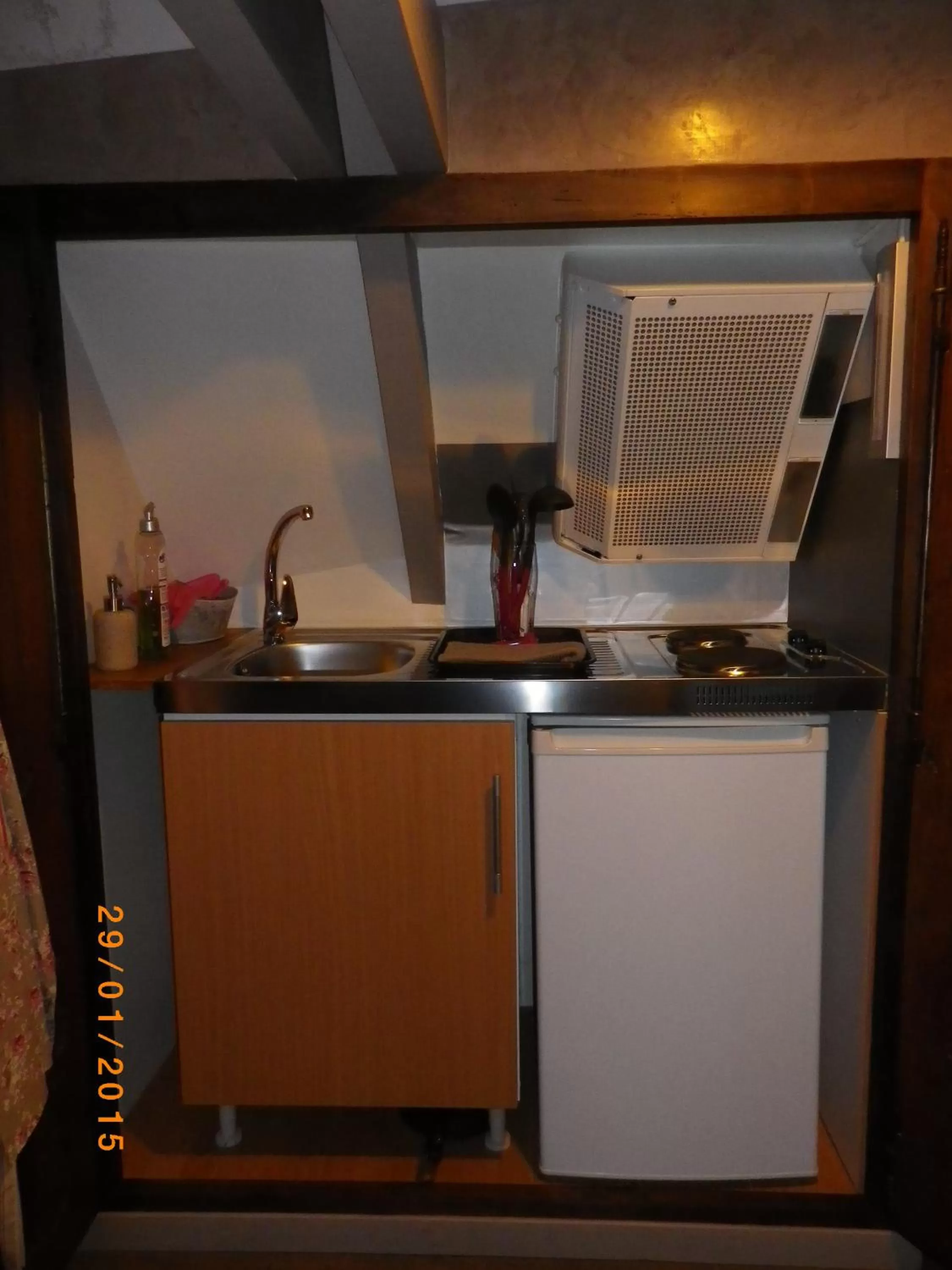 Kitchen or kitchenette in Chambres et Table d'Hôtes Les Machetières