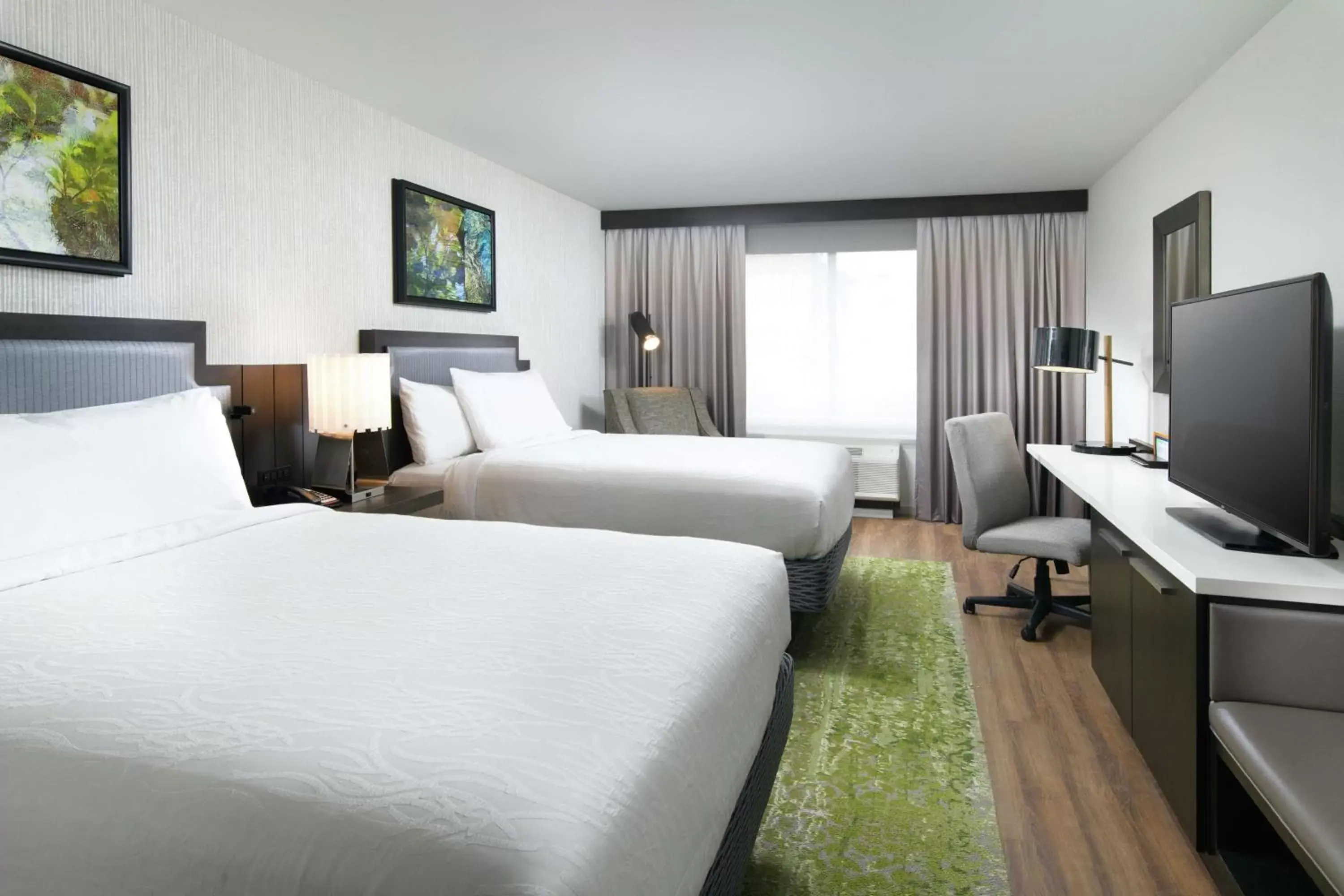 Premium Queen Room with Two Queen Beds in Hilton Garden Inn Memphis Downtown Beale Street Premium Queen Room with Two Queen Beds in Hilton Garden Inn Memphis Downtown Beale Street