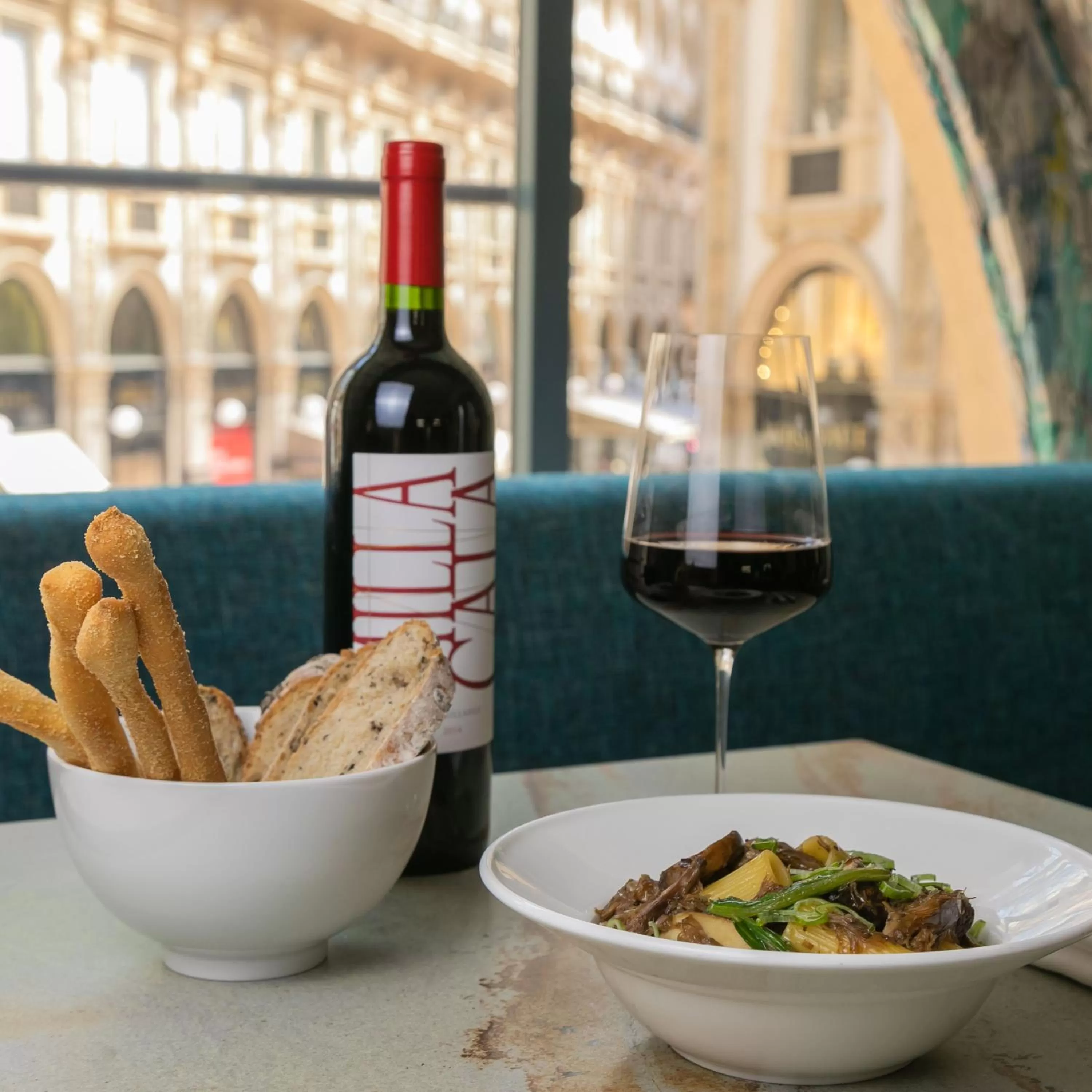 Restaurant/places to eat in Galleria Vik Milano - Townhouse Galleria - Small Luxury Hotels of the World