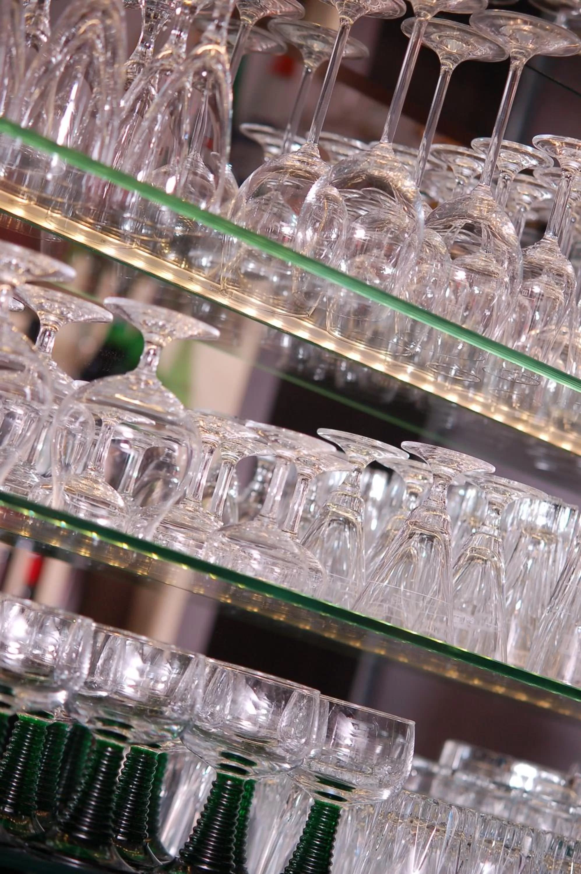 Lounge or bar, BBQ Facilities in Ferienhotel Haus Becker