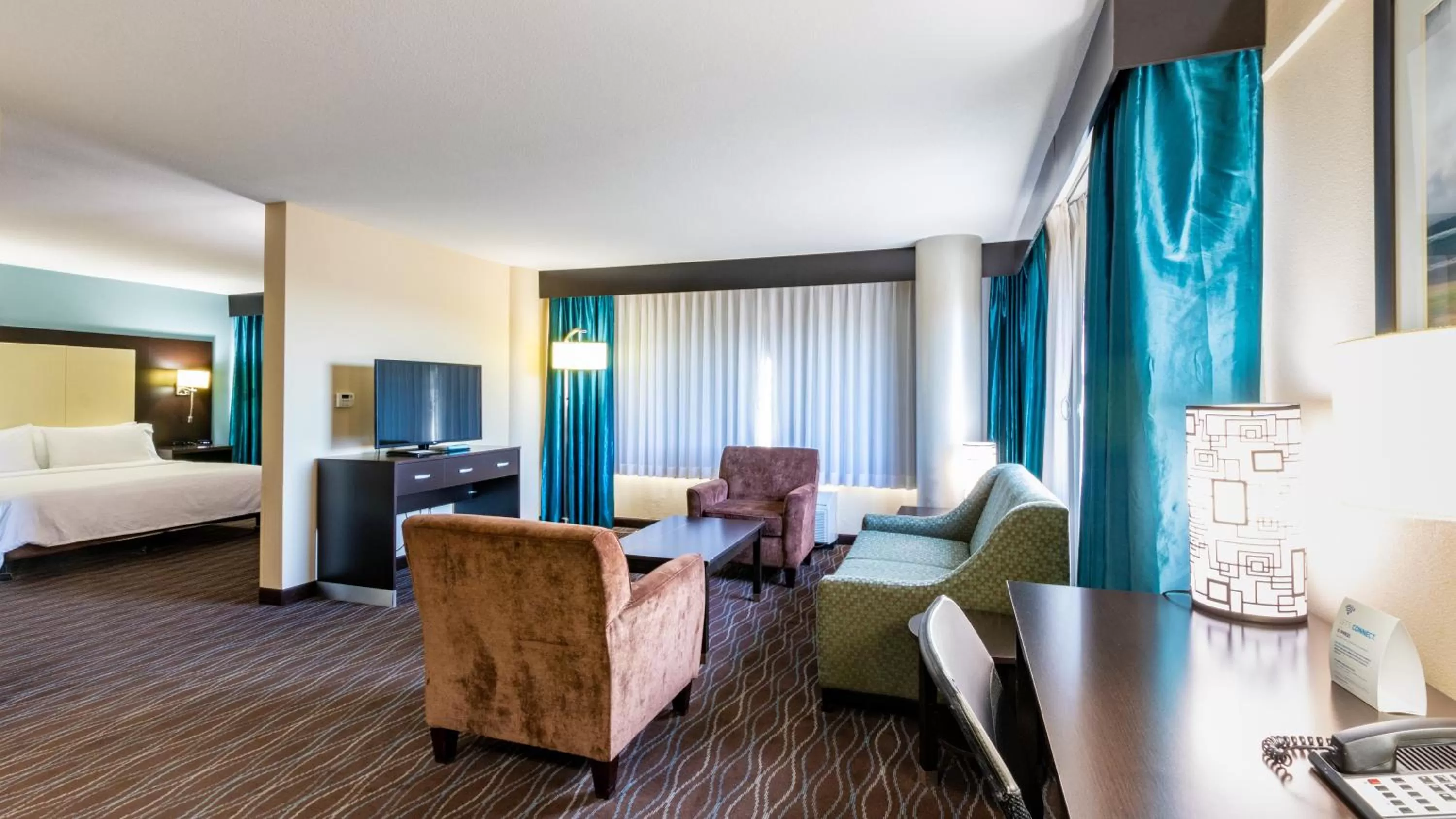 Bedroom, Bed in Holiday Inn Express Boise Downtown by IHG