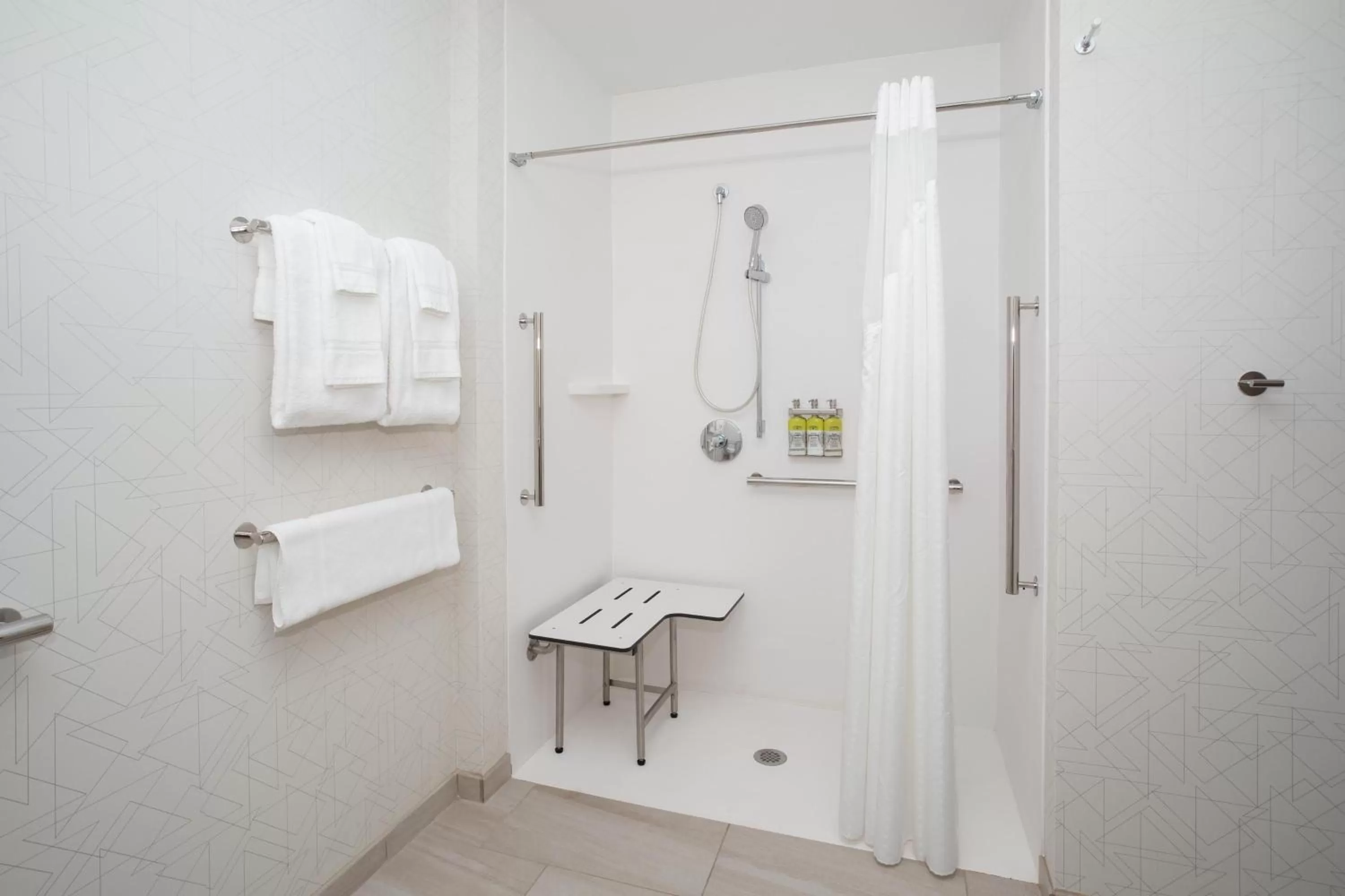 Bathroom in Holiday Inn Express Hotel & Suites Idaho Falls by IHG