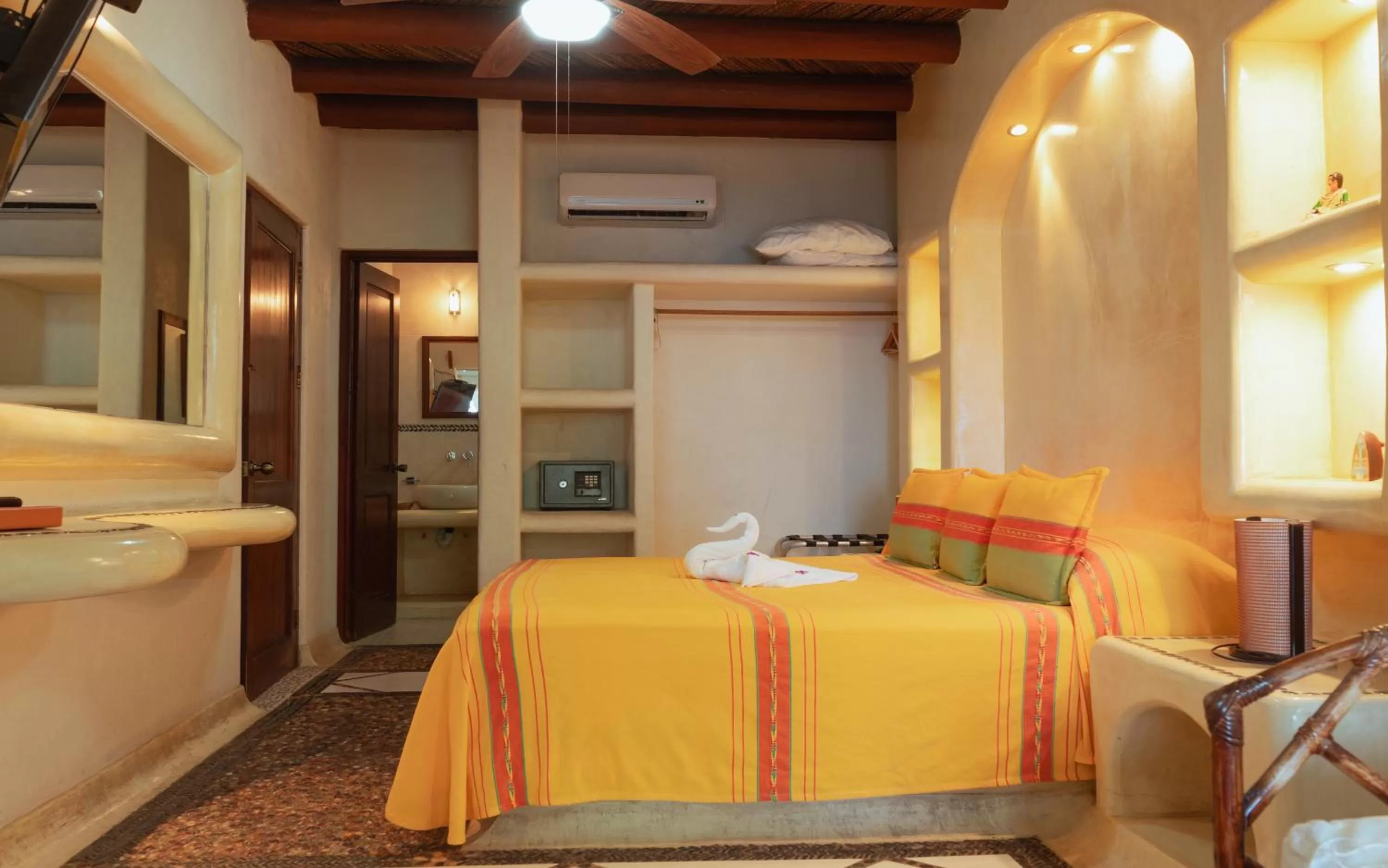 Bedroom, Bed in Arena Suites