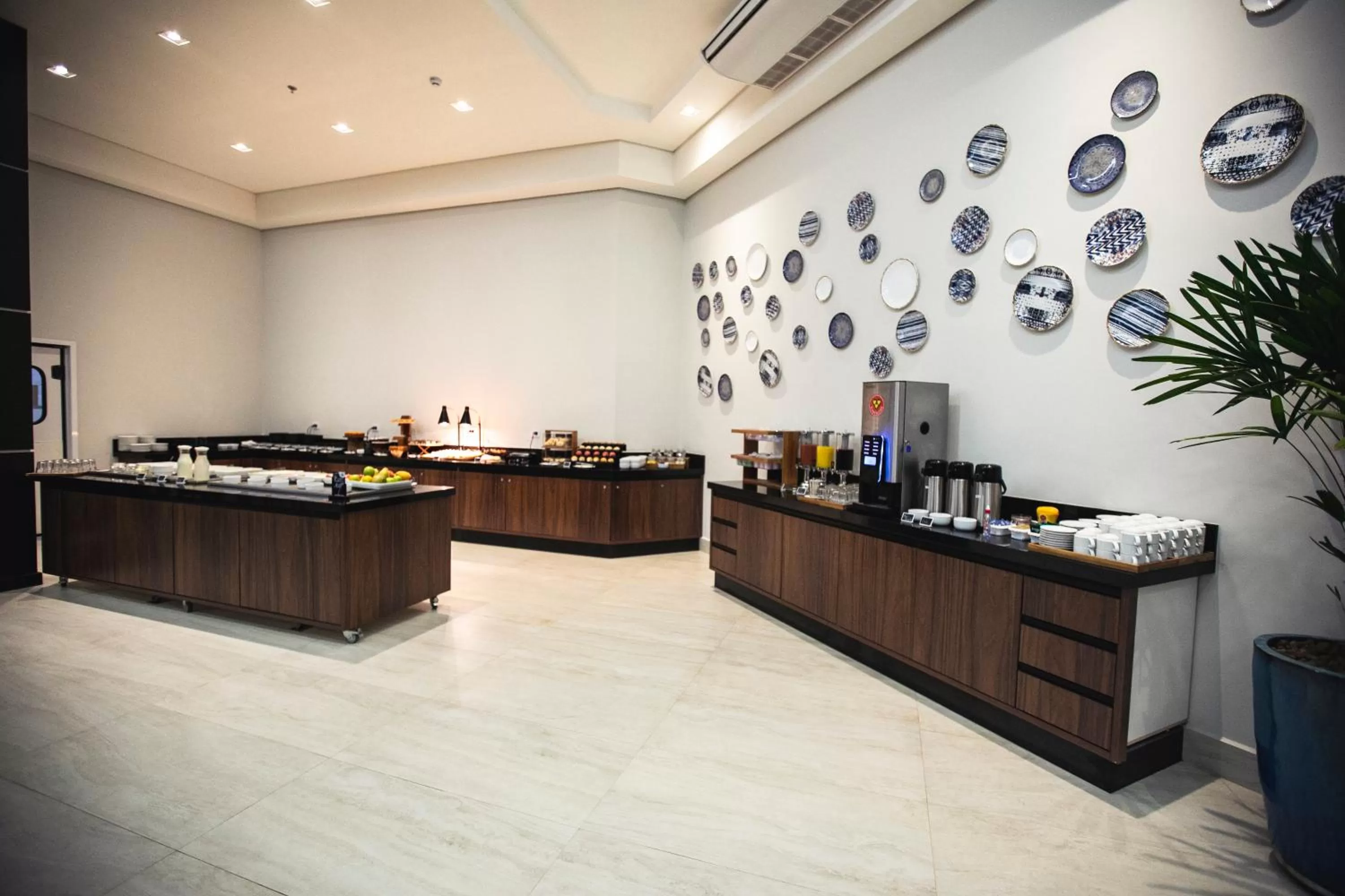 Restaurant/places to eat in Transamerica Executive Maringá