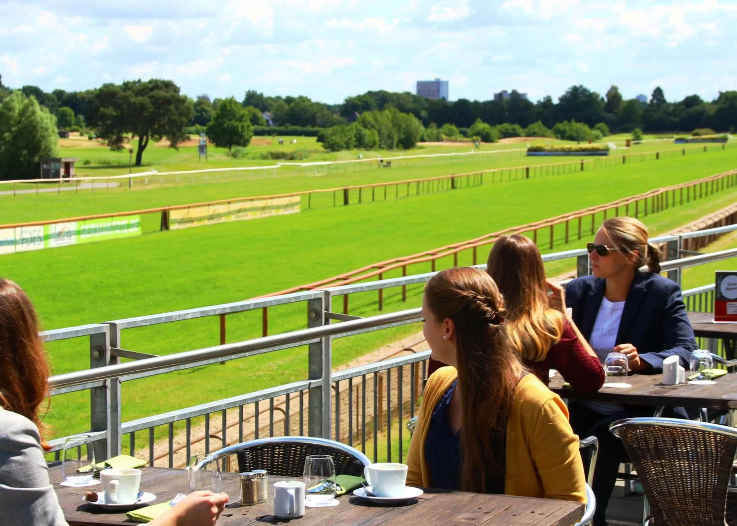 Natural landscape in ATLANTIC Hotel Galopprennbahn