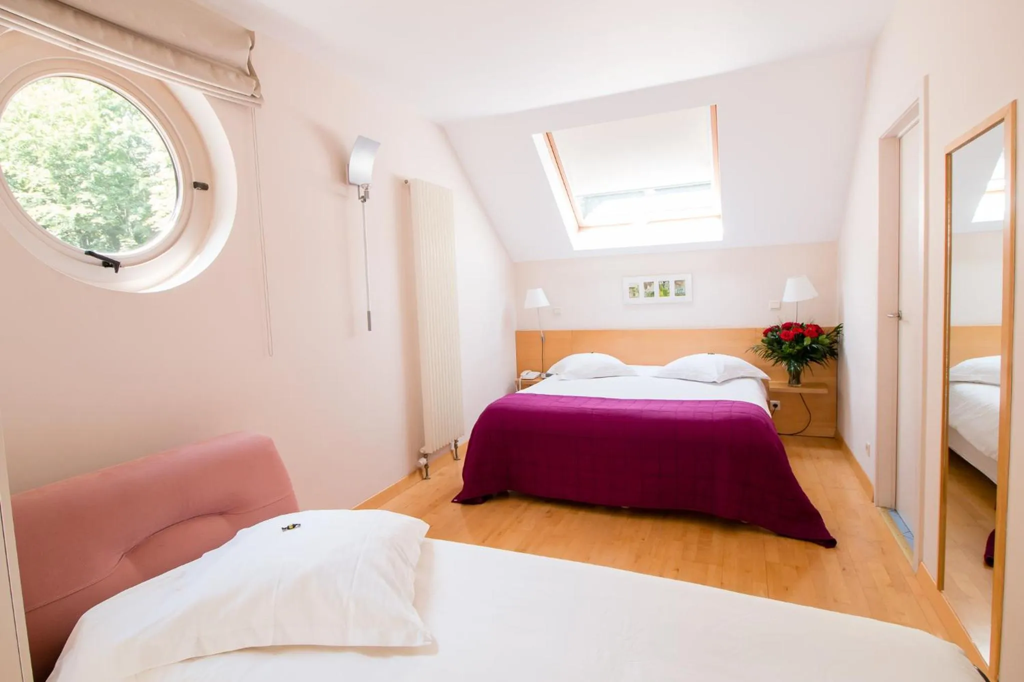 Quadruple Room in Hotel Au Repos Des Chasseurs