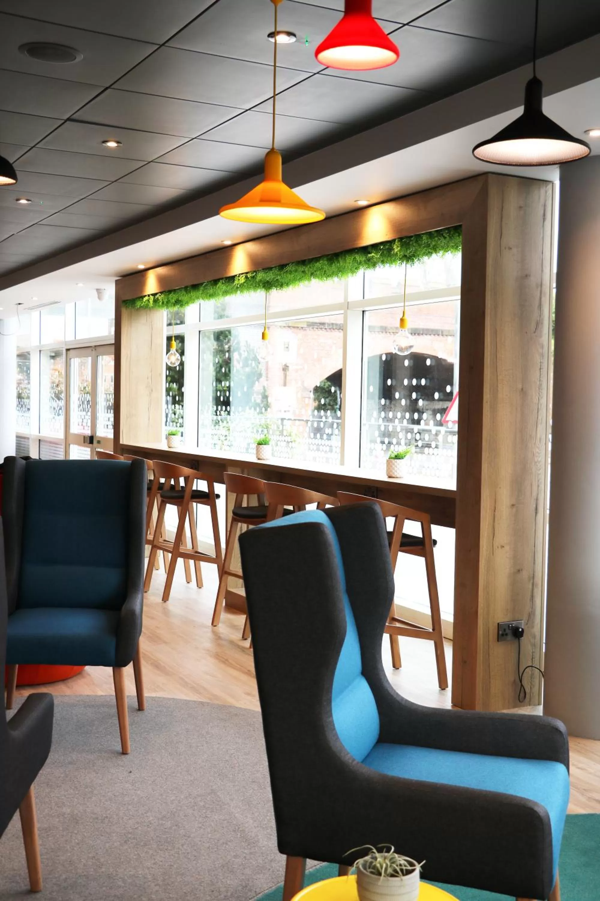 Seating area in Holiday Inn Express, Chester Racecourse by IHG