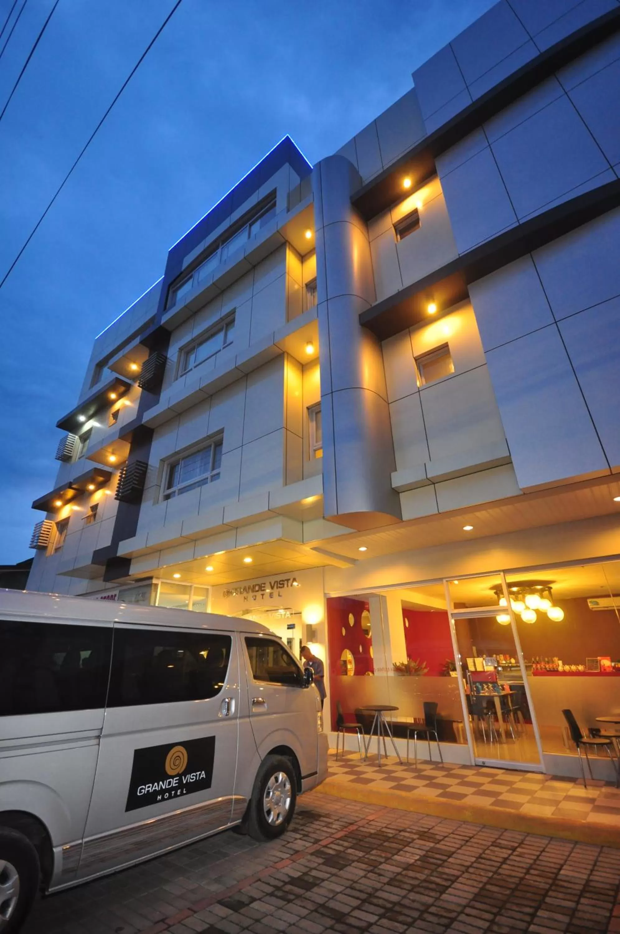 Restaurant/places to eat in Grande Vista Hotel