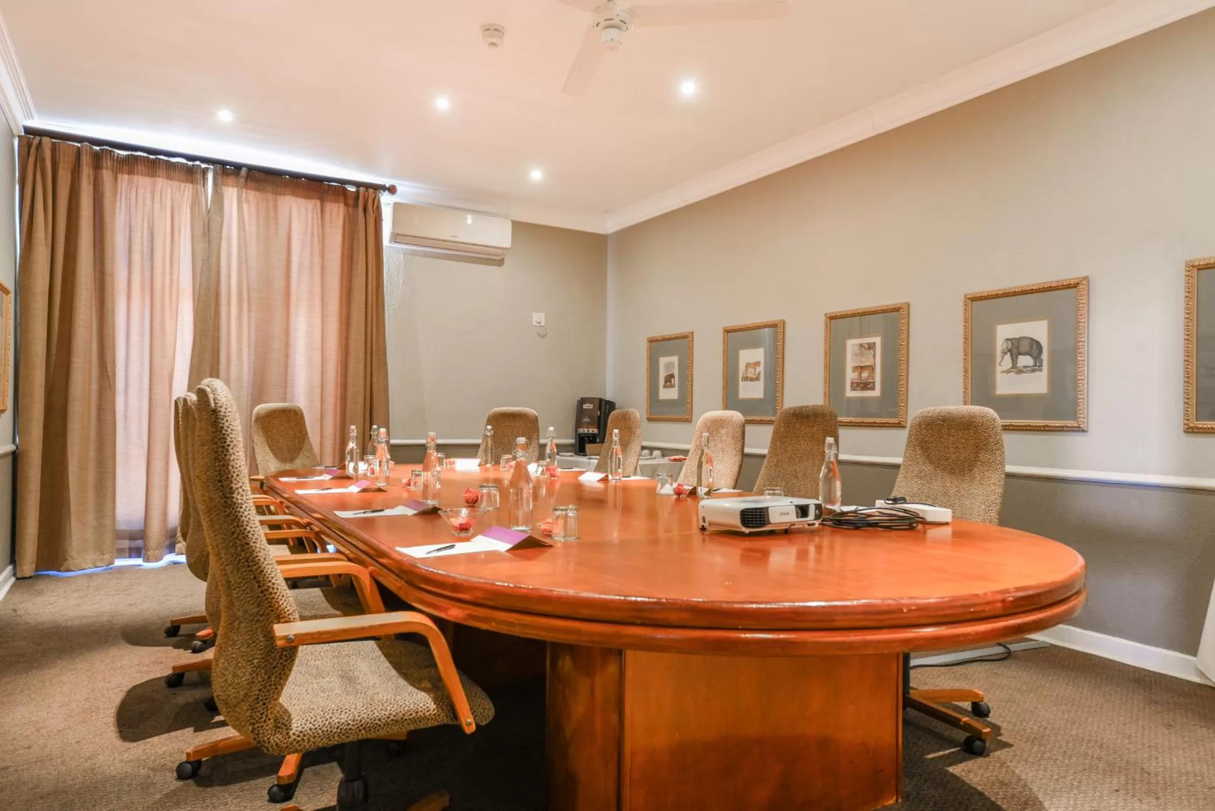 Meeting/conference room in Mercure Hotel Nelspruit