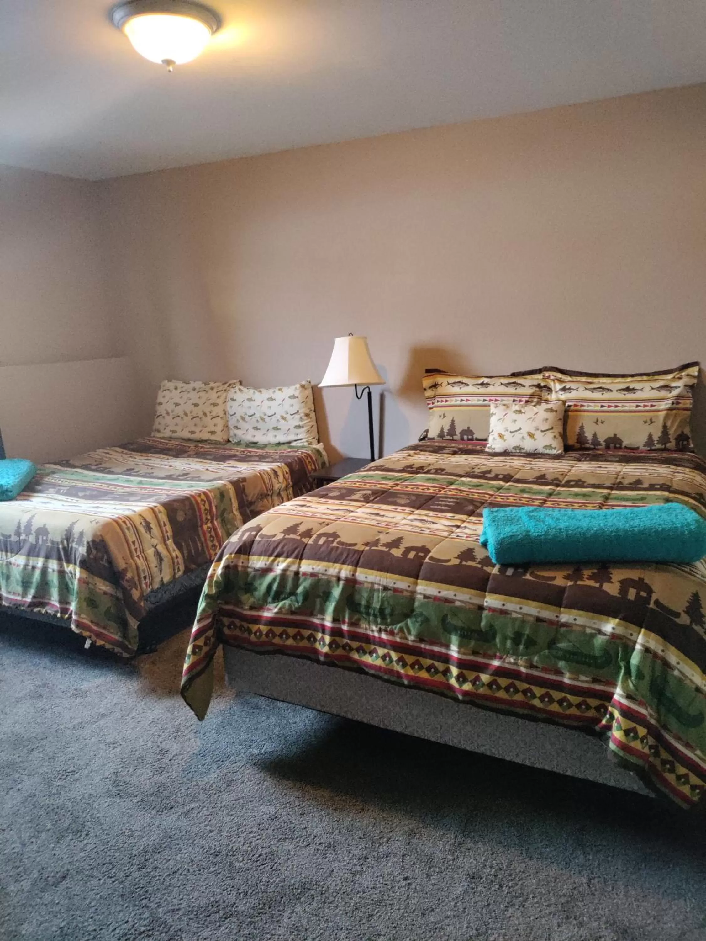 Bed in Rena's Bed and Breakfast