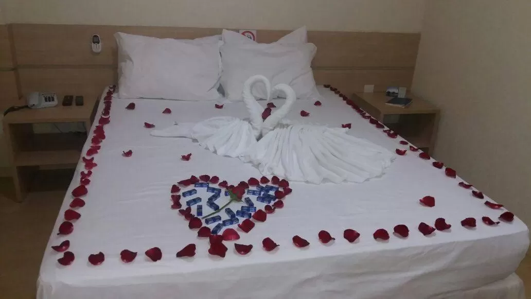 Photo of the whole room, Bed in Onix Inn Hotel