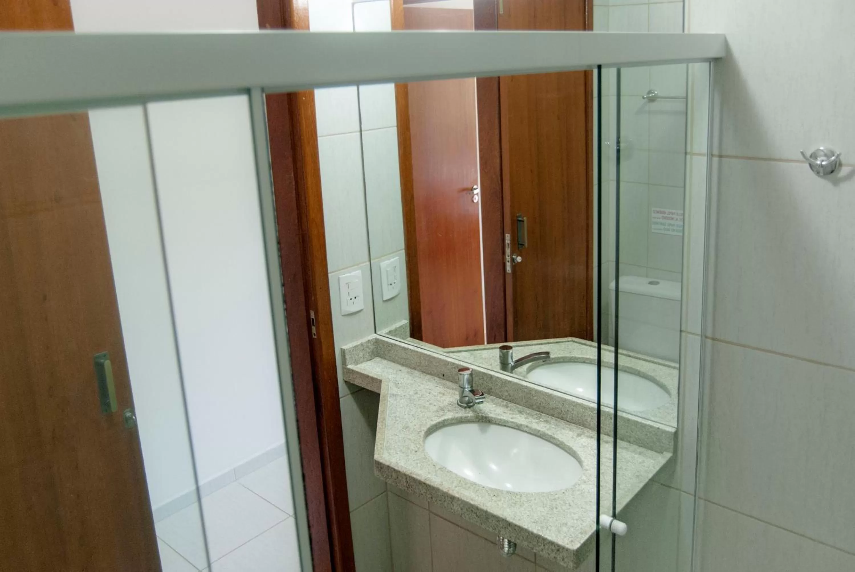 Bathroom in Pousada Holiday