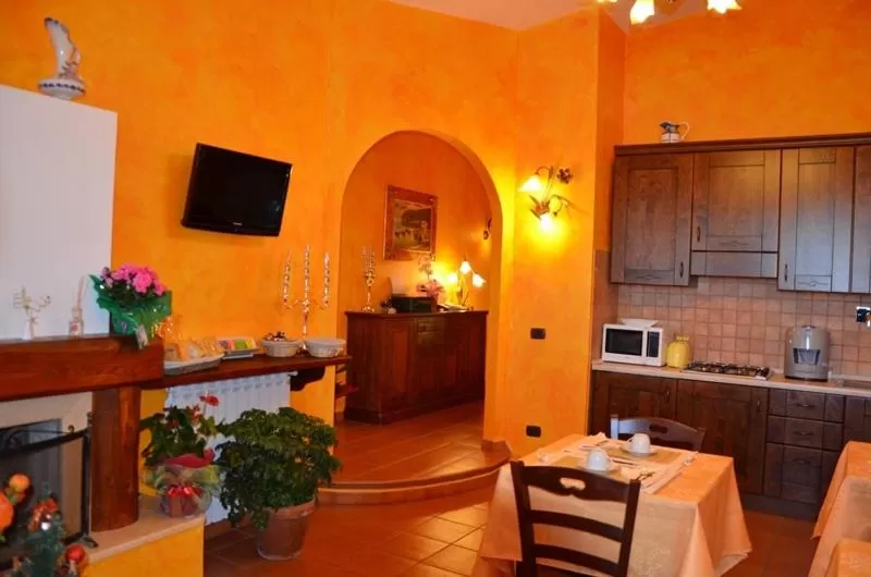 Restaurant/places to eat in Relais Maria Luisa Locazione turistica di Simona Capaccio