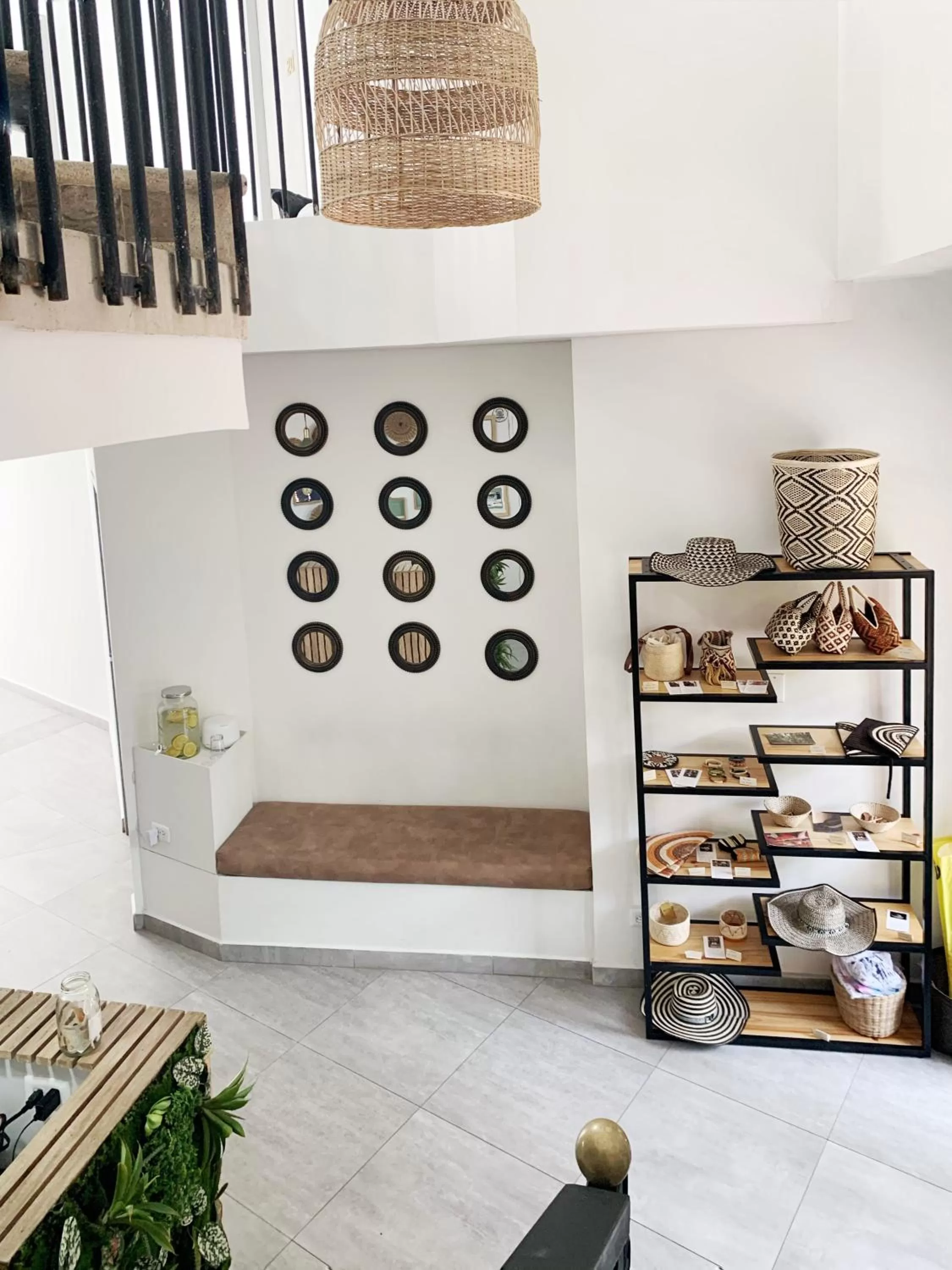 Lobby or reception in 574 Hotel