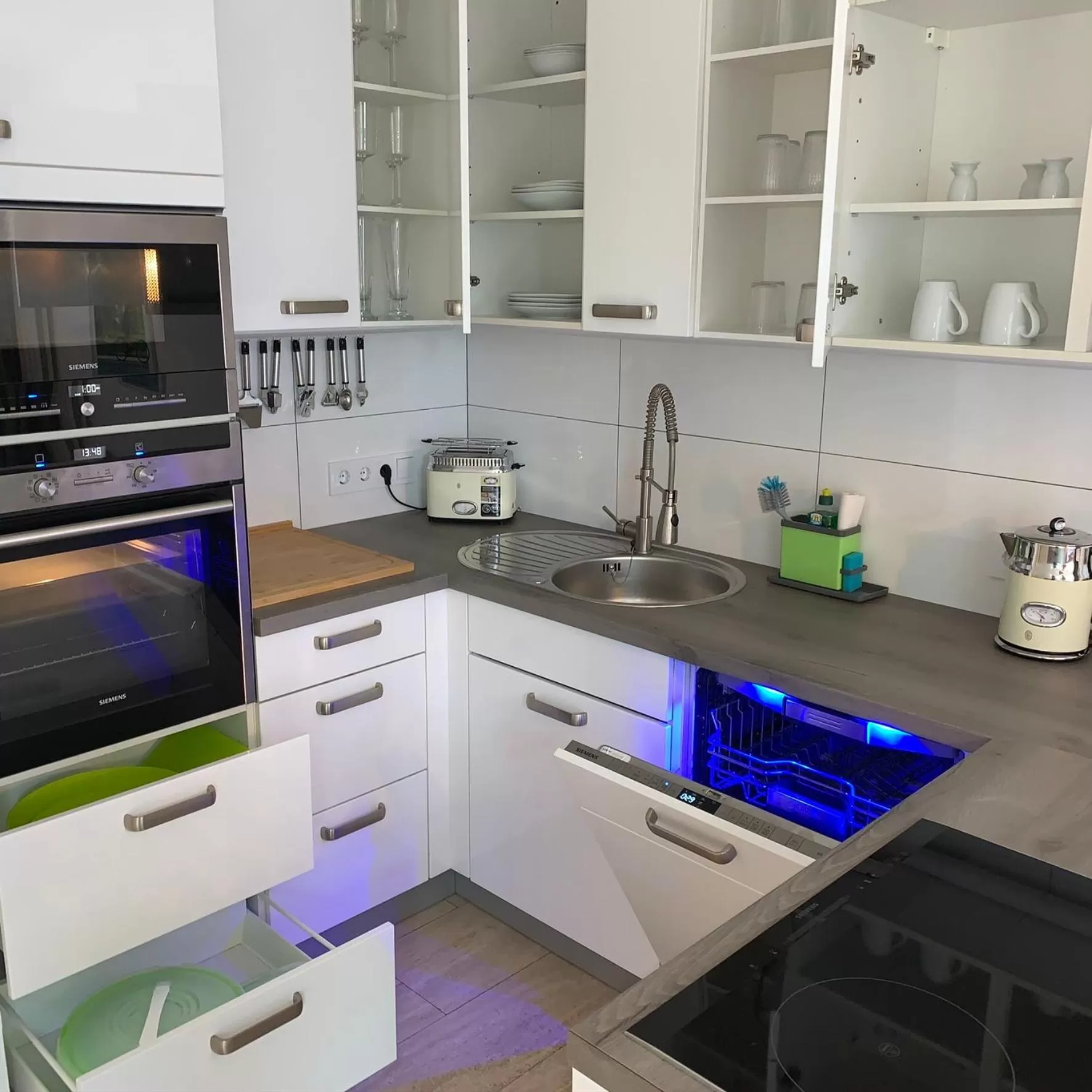 Kitchen/Kitchenette in Park-Lodge Am Rohrbusch