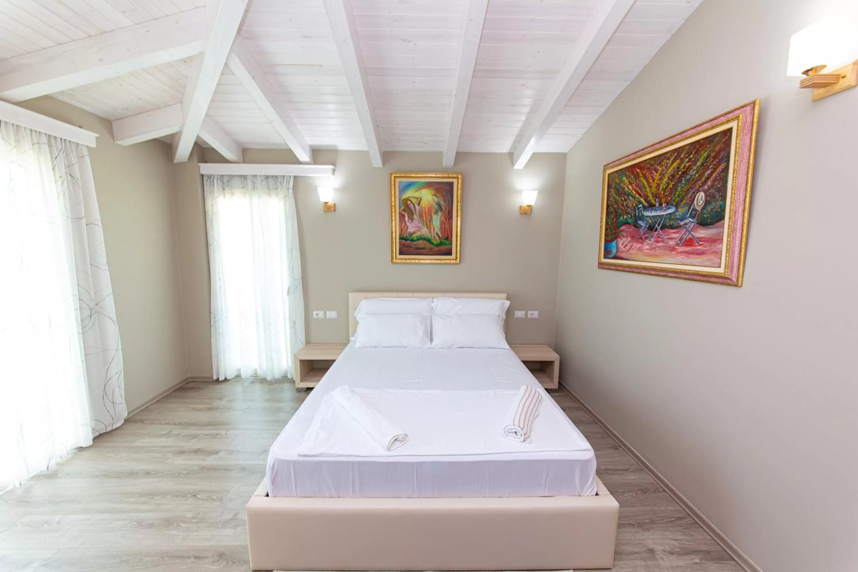 Bedroom, Bed in Hotel Roi