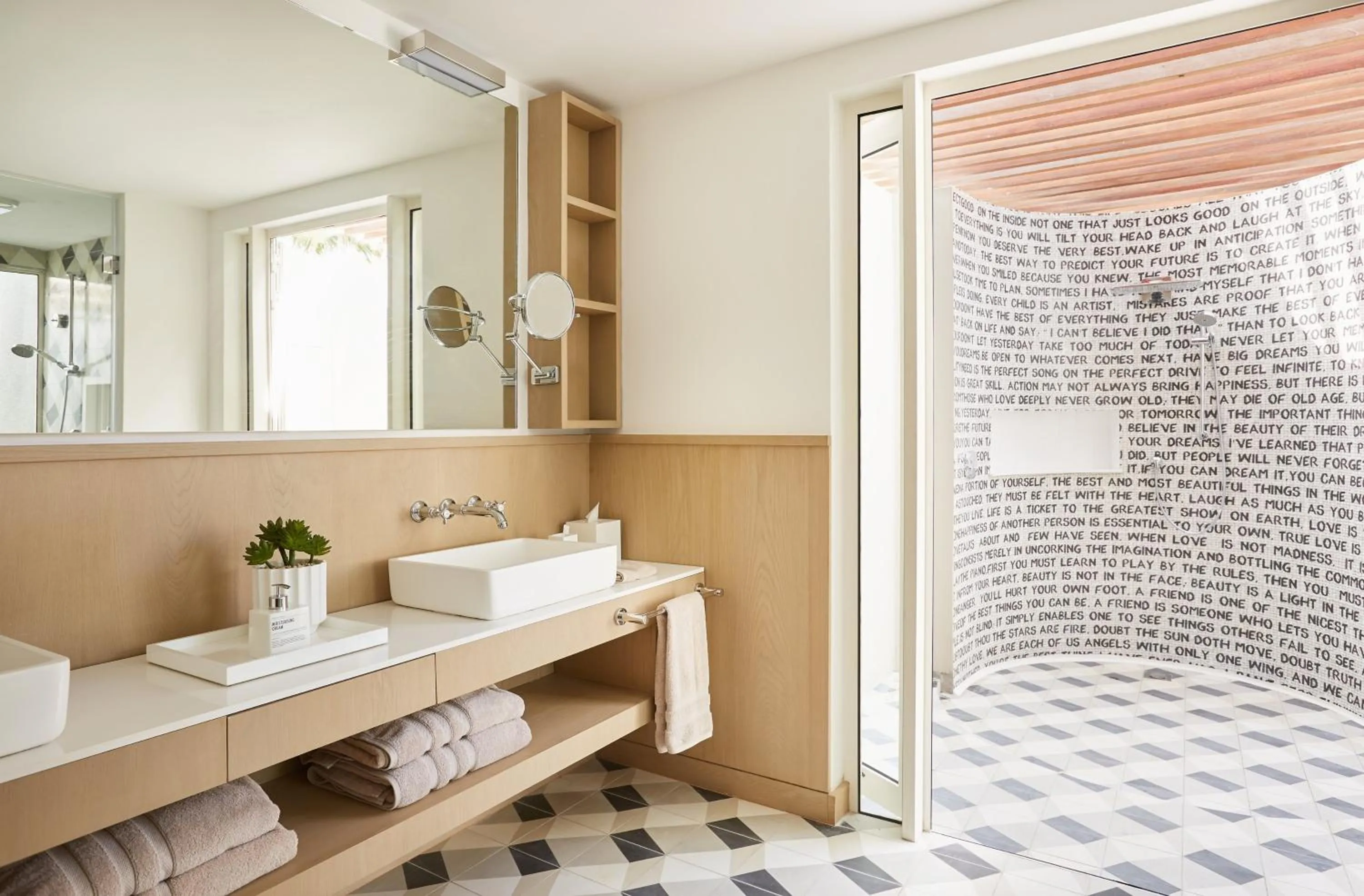 Toilet in LUX* Grand Gaube Resort & Villas