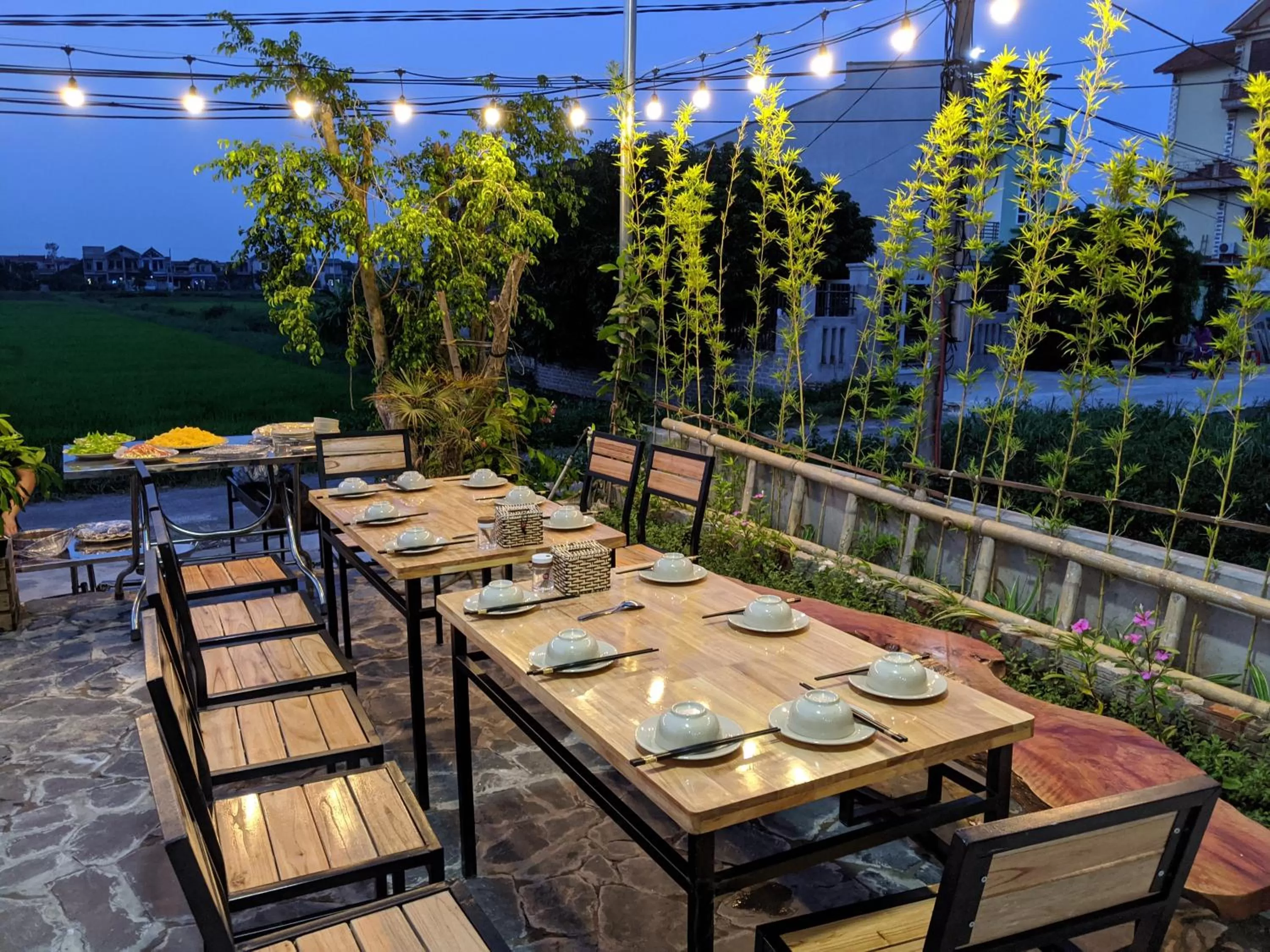 Restaurant/places to eat in ᴛᴀᴍ ᴄᴏᴄ ᴄᴏᴄᴏᴏɴ ʜᴏᴍᴇsᴛᴀʏ