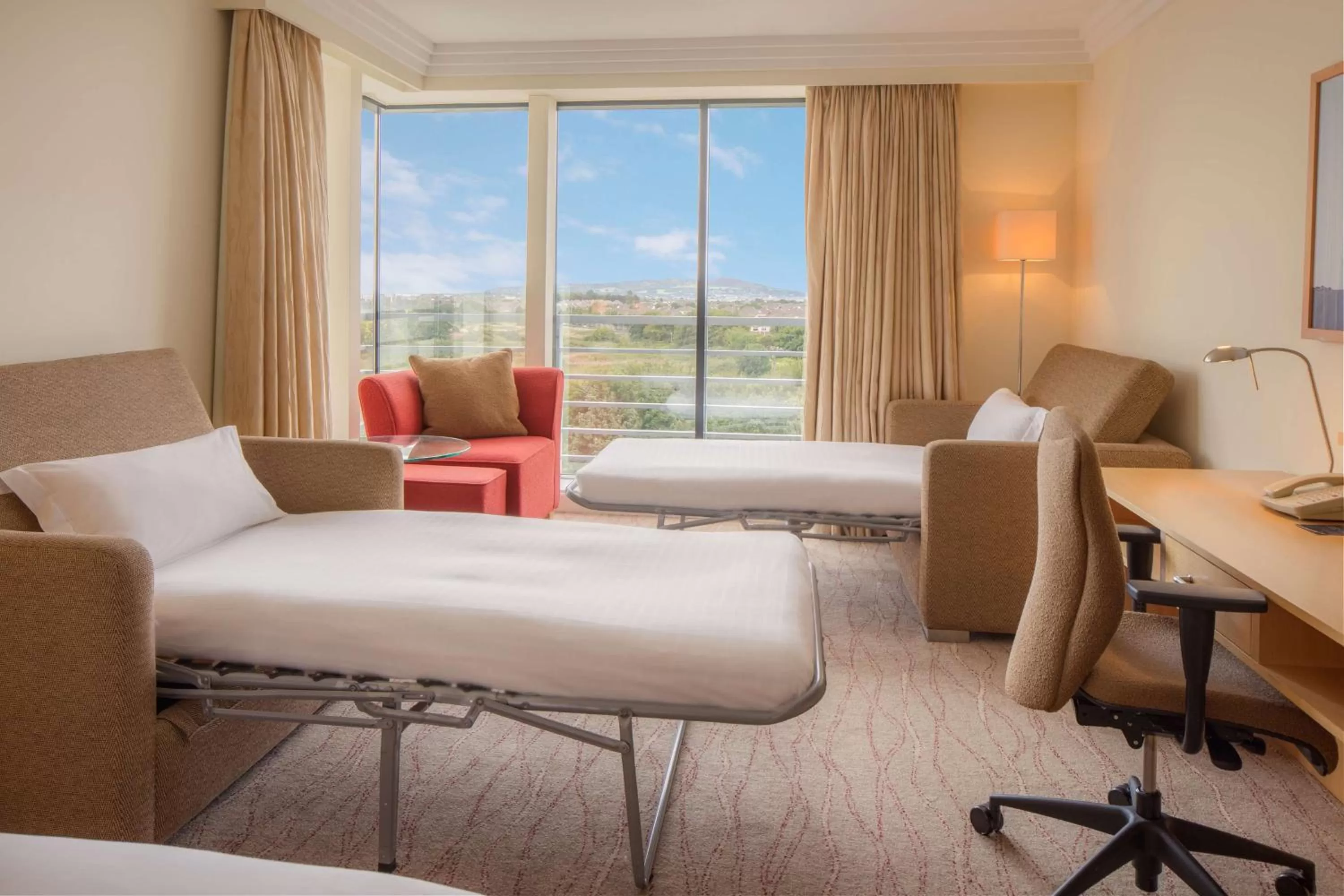 Bed in Hilton Dublin Airport