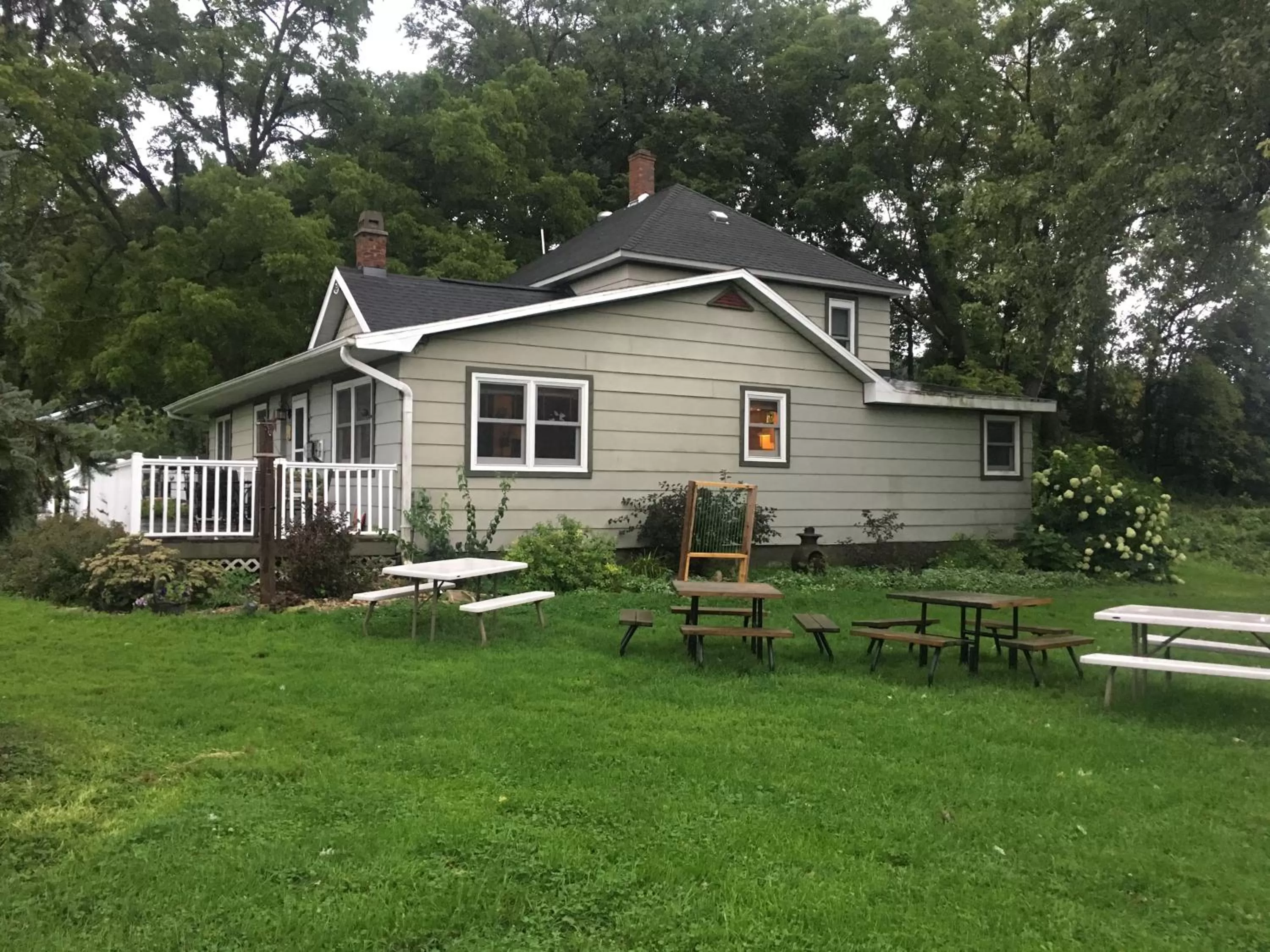 Property building in Rainbow Ridge Farms