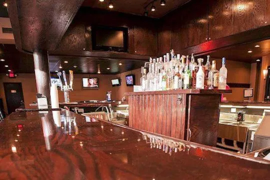 Restaurant/places to eat in Causeway Bay Hotel