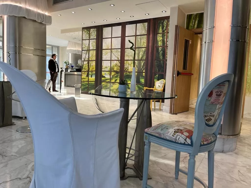 Seating area in Hotel Sporting Brugherio