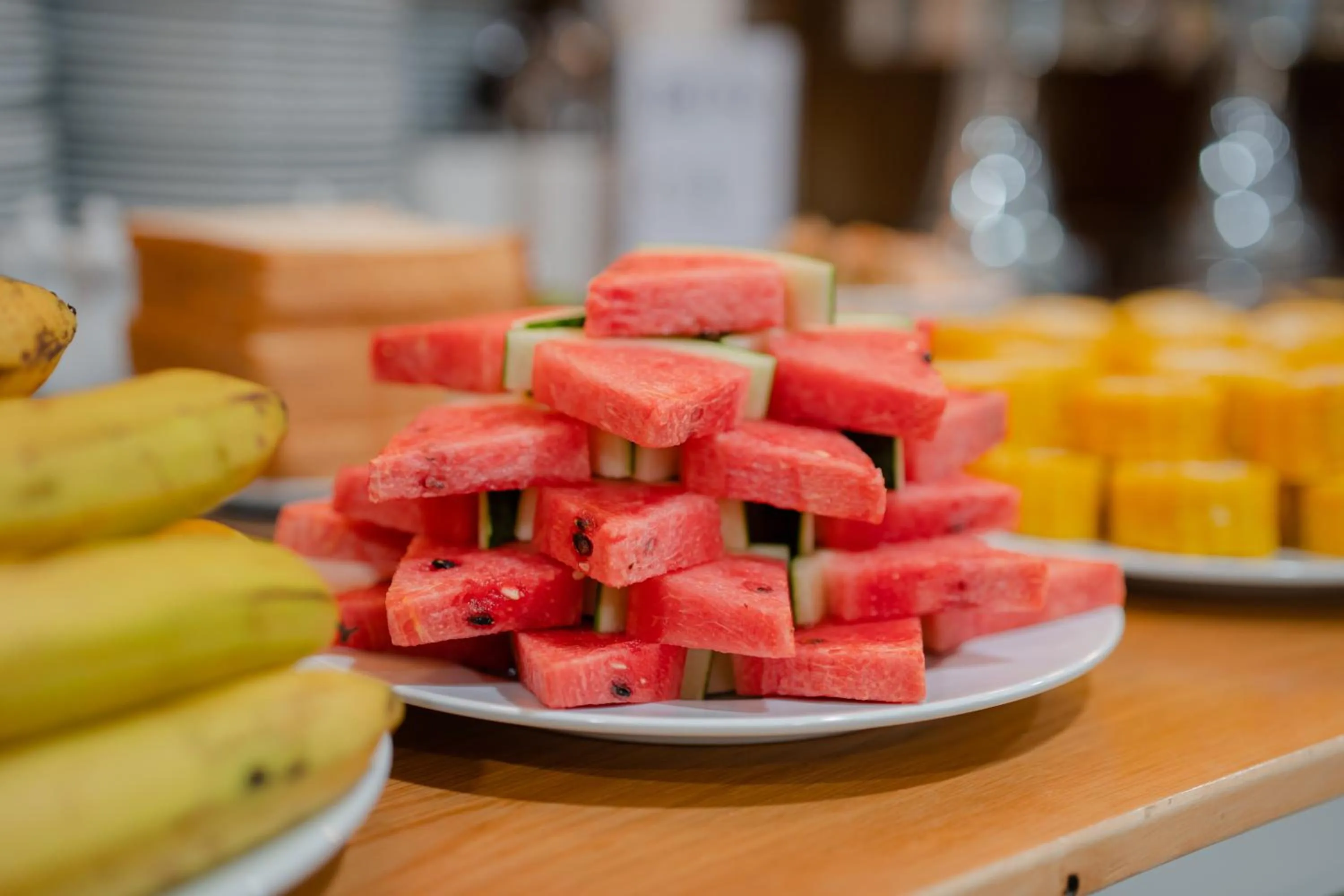 Restaurant/places to eat in Duc Minh Saigon Airport Hotel