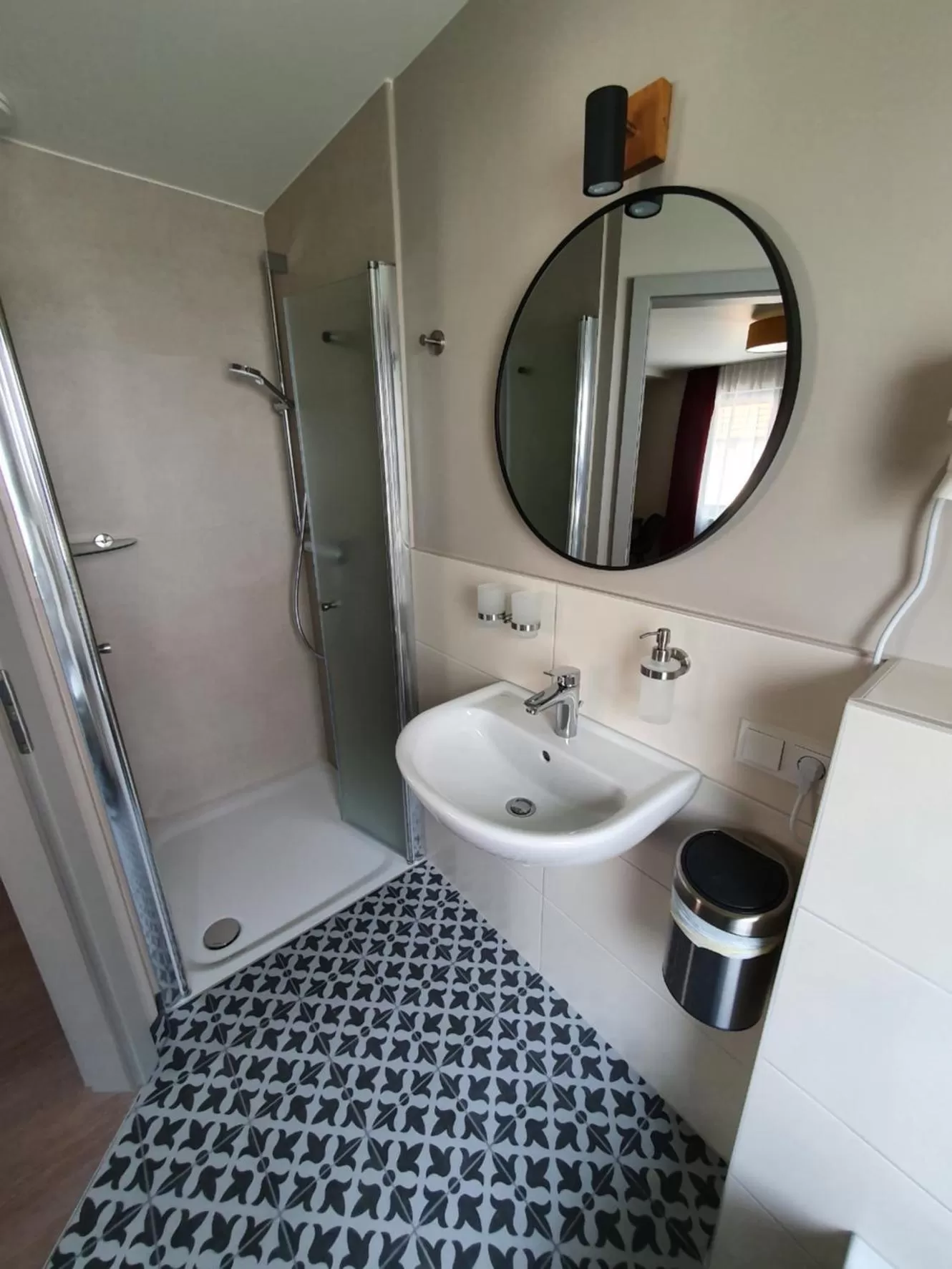 Bathroom in Wirtshaus & Hotel Zur Alten Brauerei Zapf