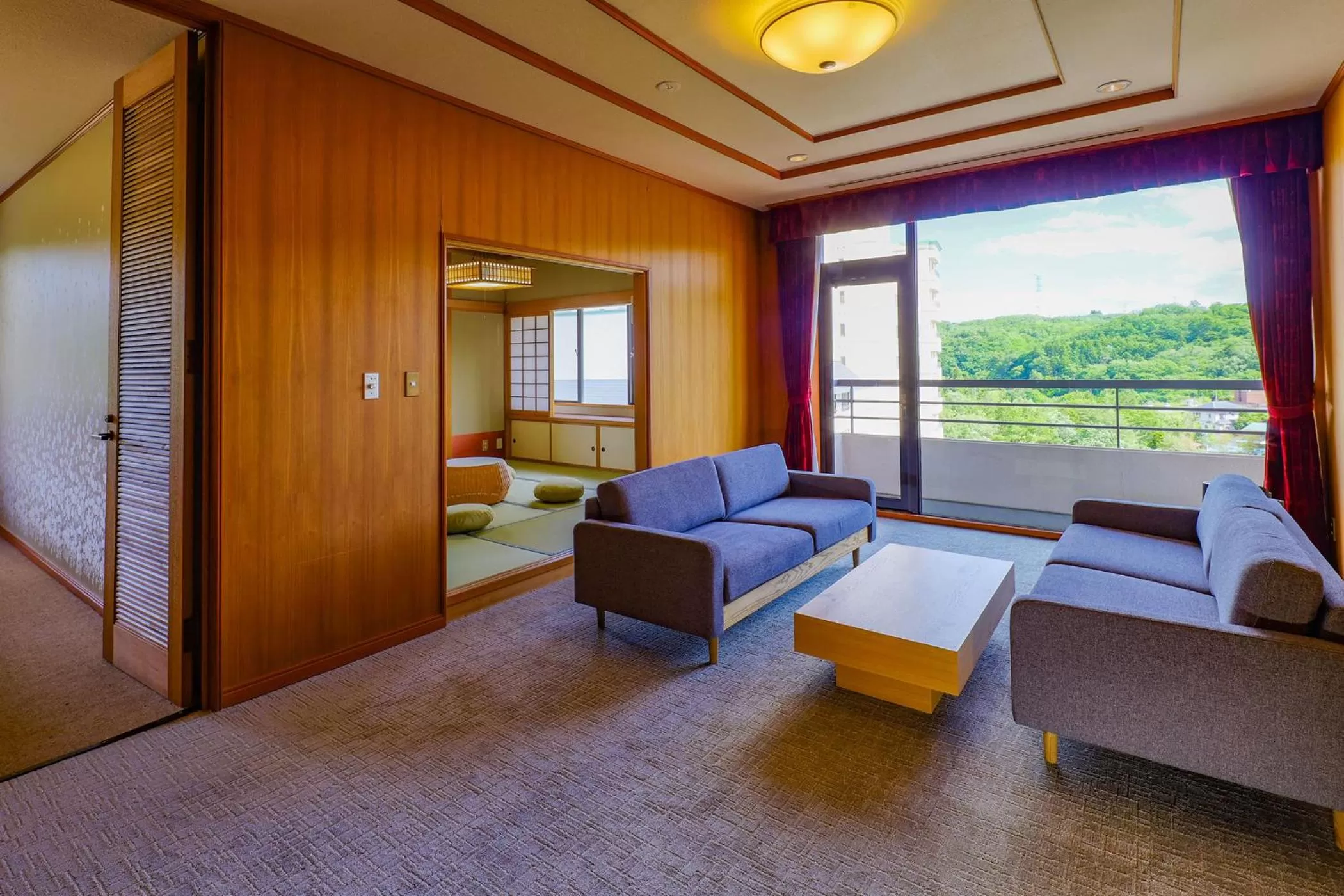 Photo of the whole room in TAOYA Akiu