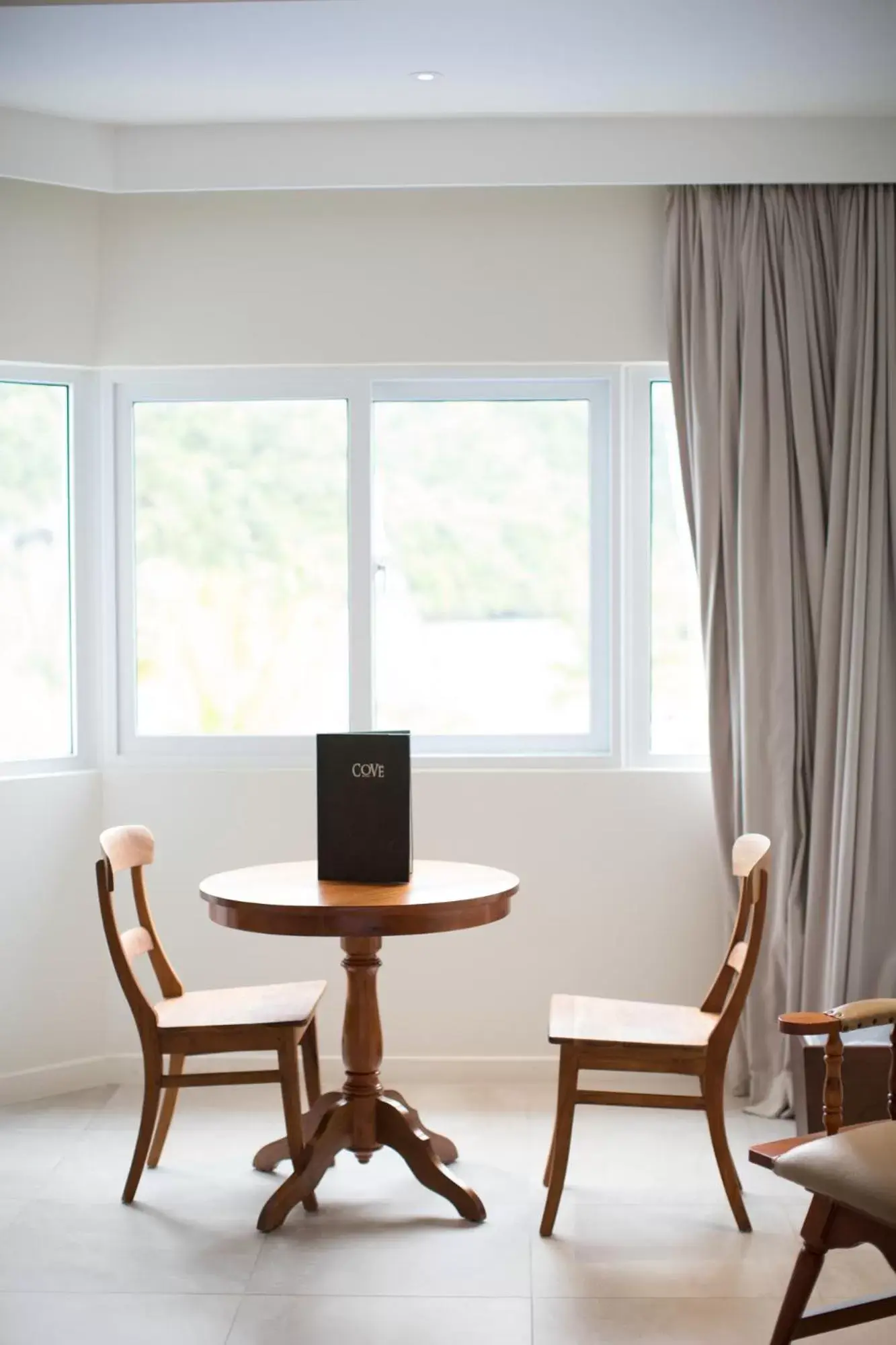 Standard King Room in Cove Resort Palau Standard King Room in Cove Resort Palau