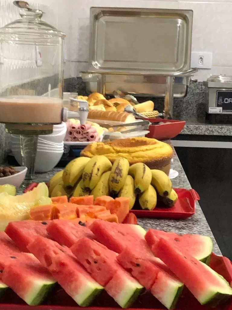 Food in Hotel Minho -Próximo 25 Março , Brás e Bom Retiro