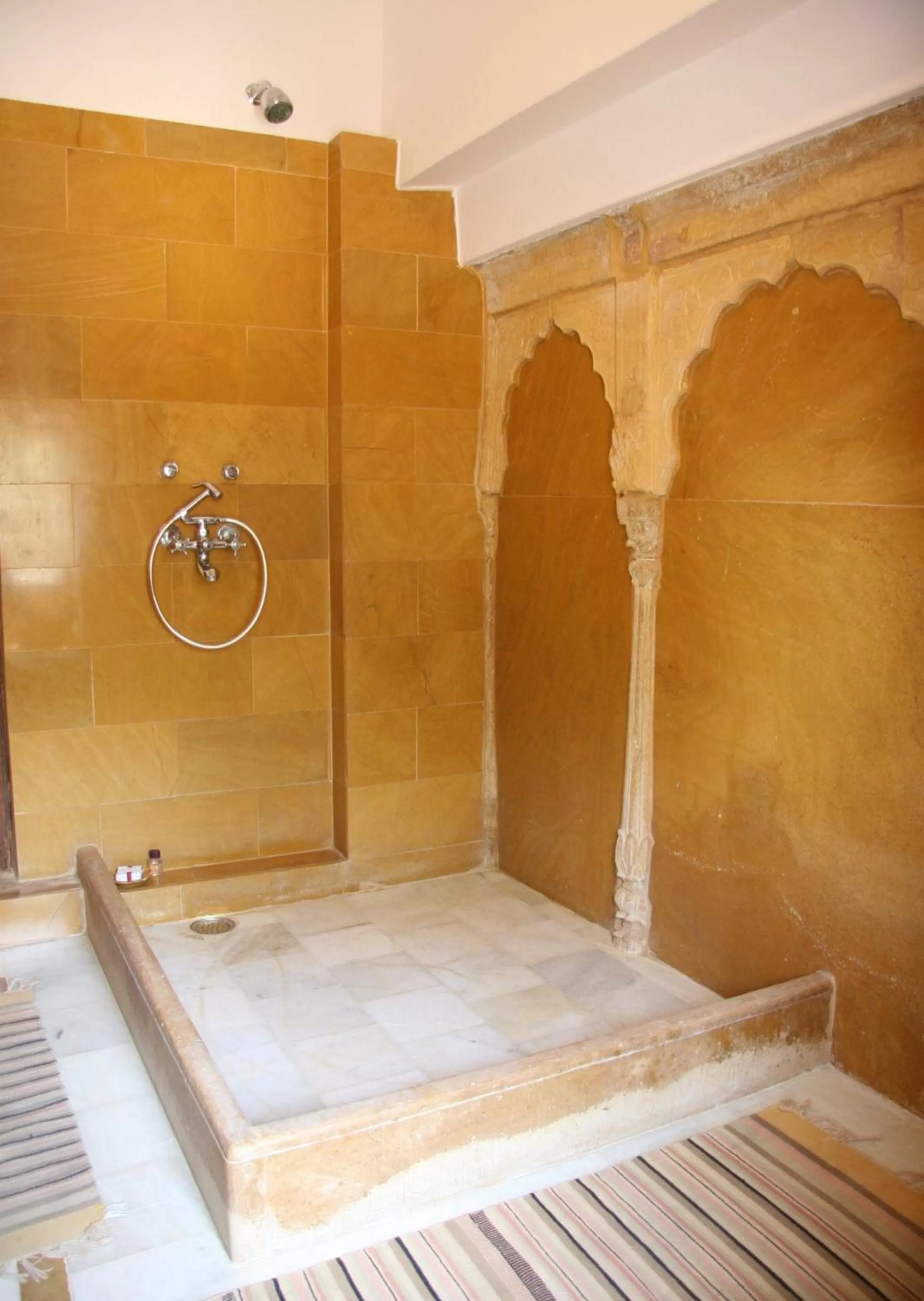 Shower, Bathroom in Killa Bhawan