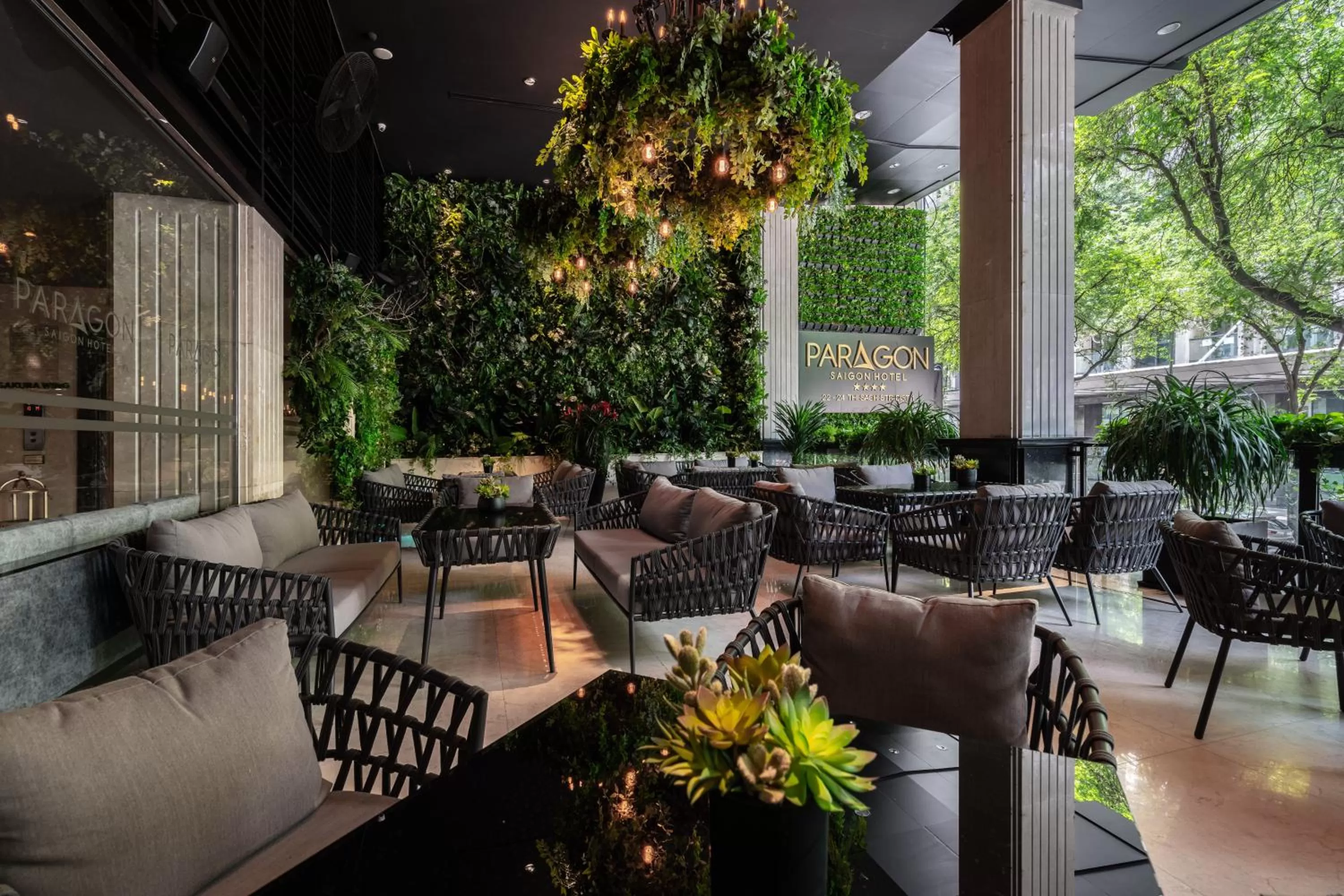 Lounge or bar in Paragon Saigon Hotel