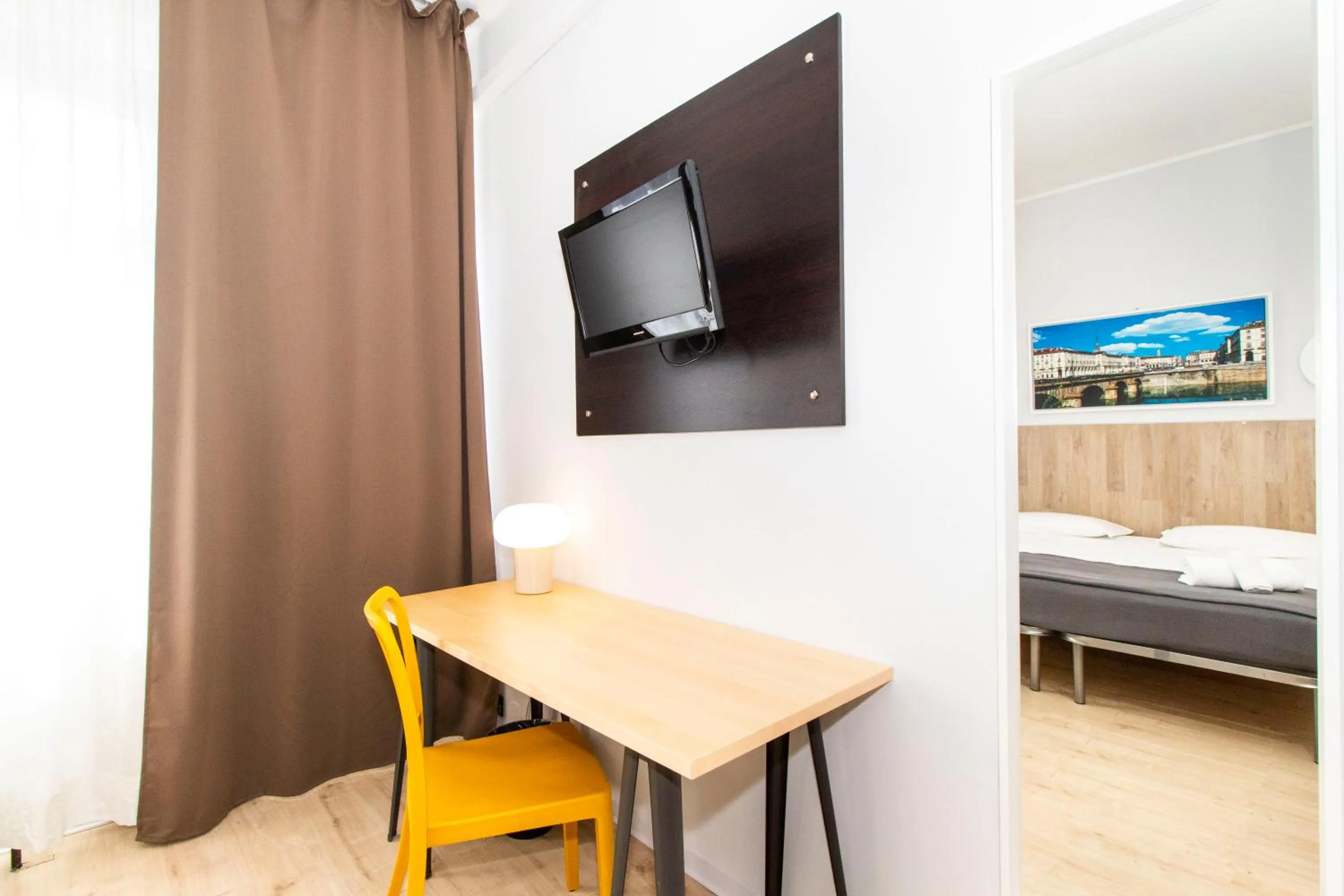 TV and multimedia in Hotel Cristallo Torino