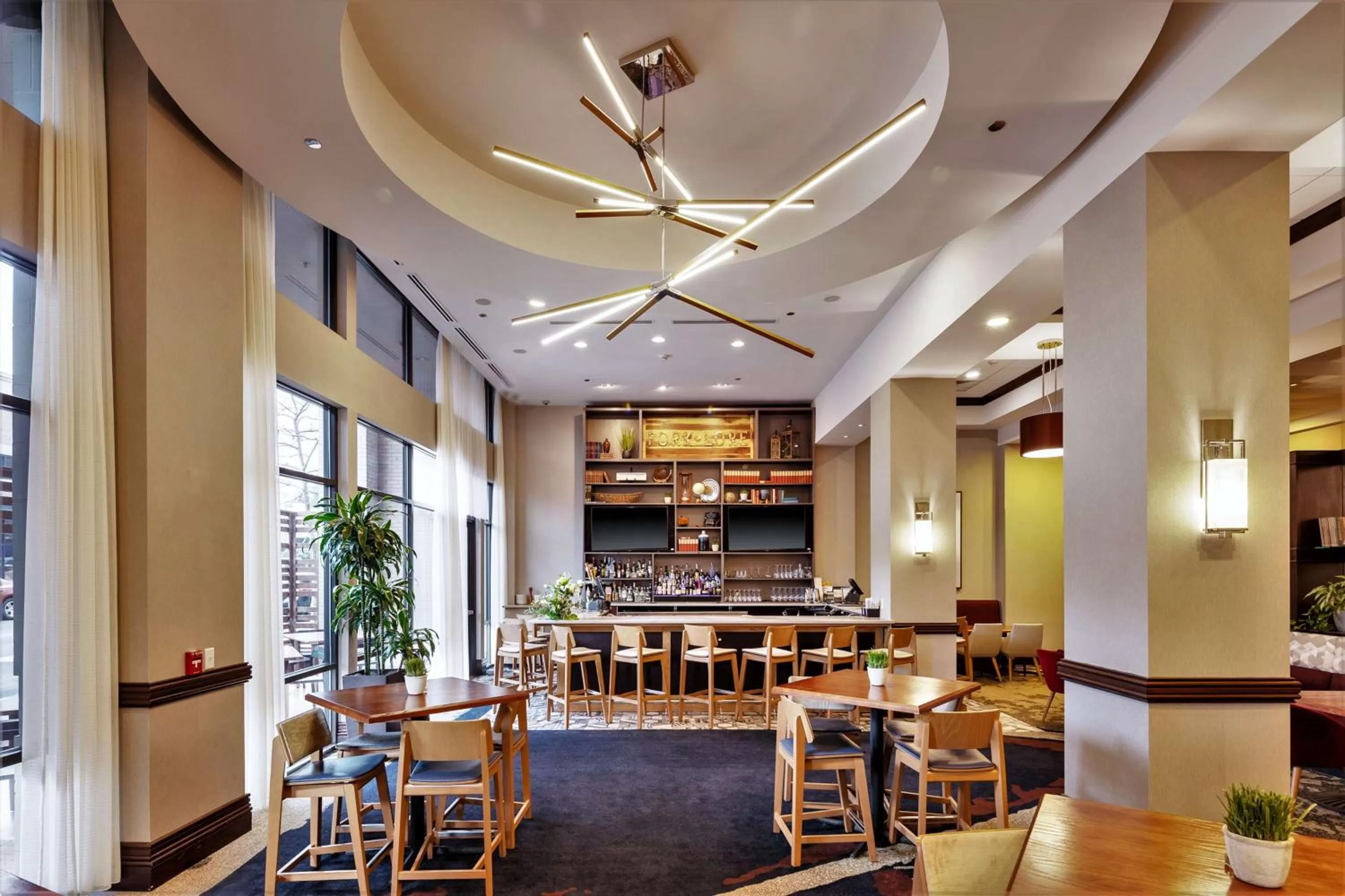 Restaurant/places to eat in Hilton Asheville Biltmore Park