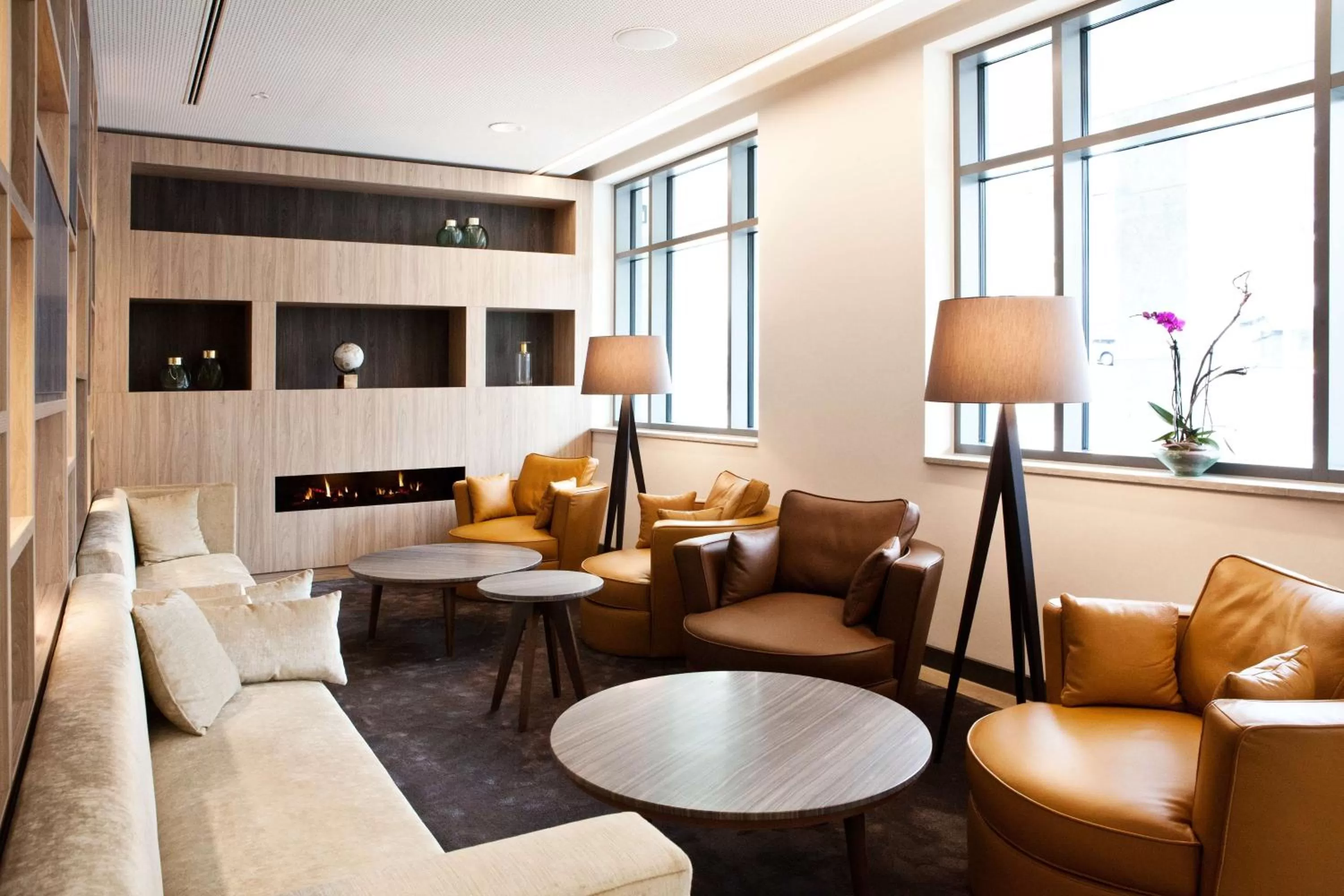 Lobby or reception in Hampton By Hilton Dortmund Phoenix See