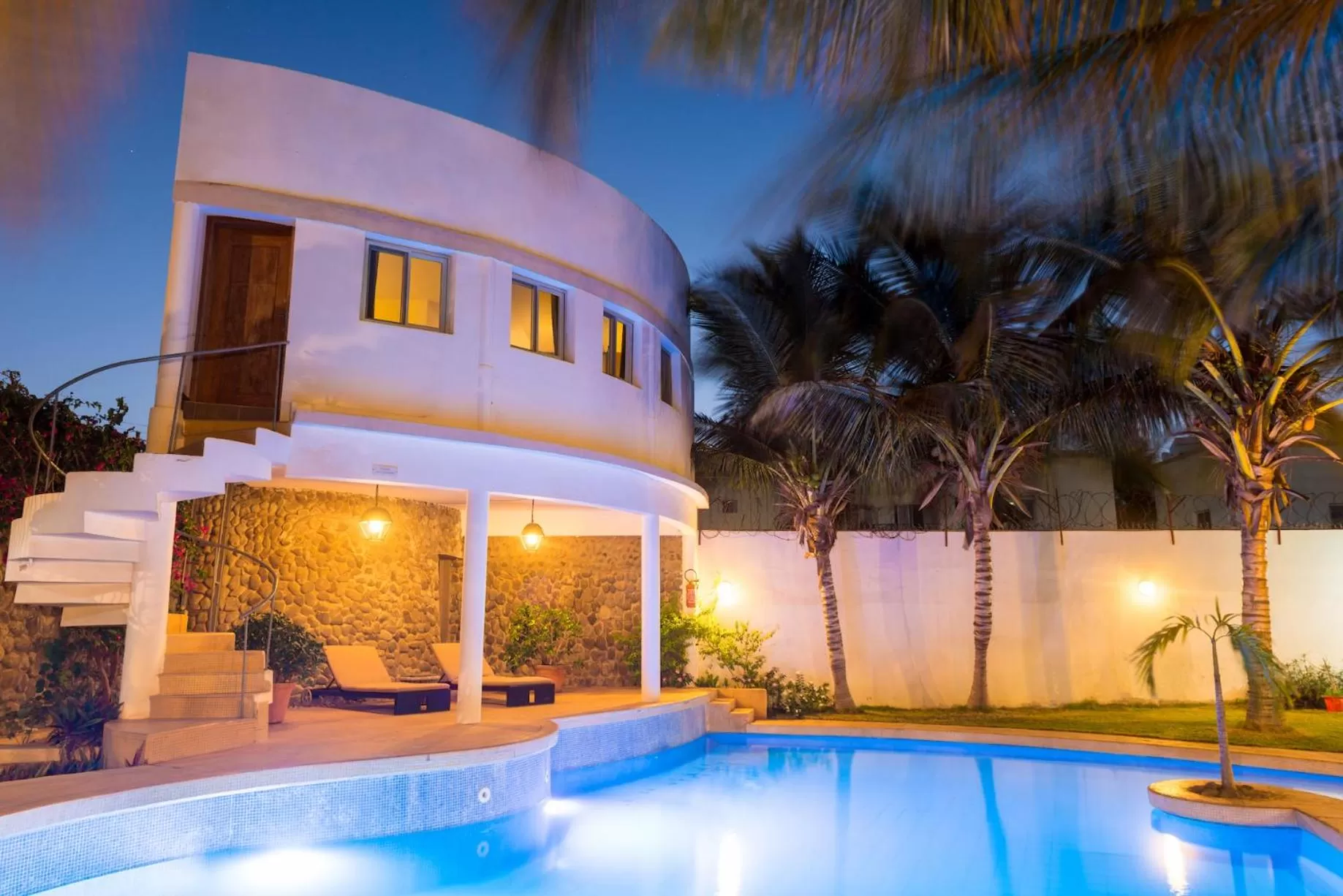 Swimming pool, Property Building in La Résidence