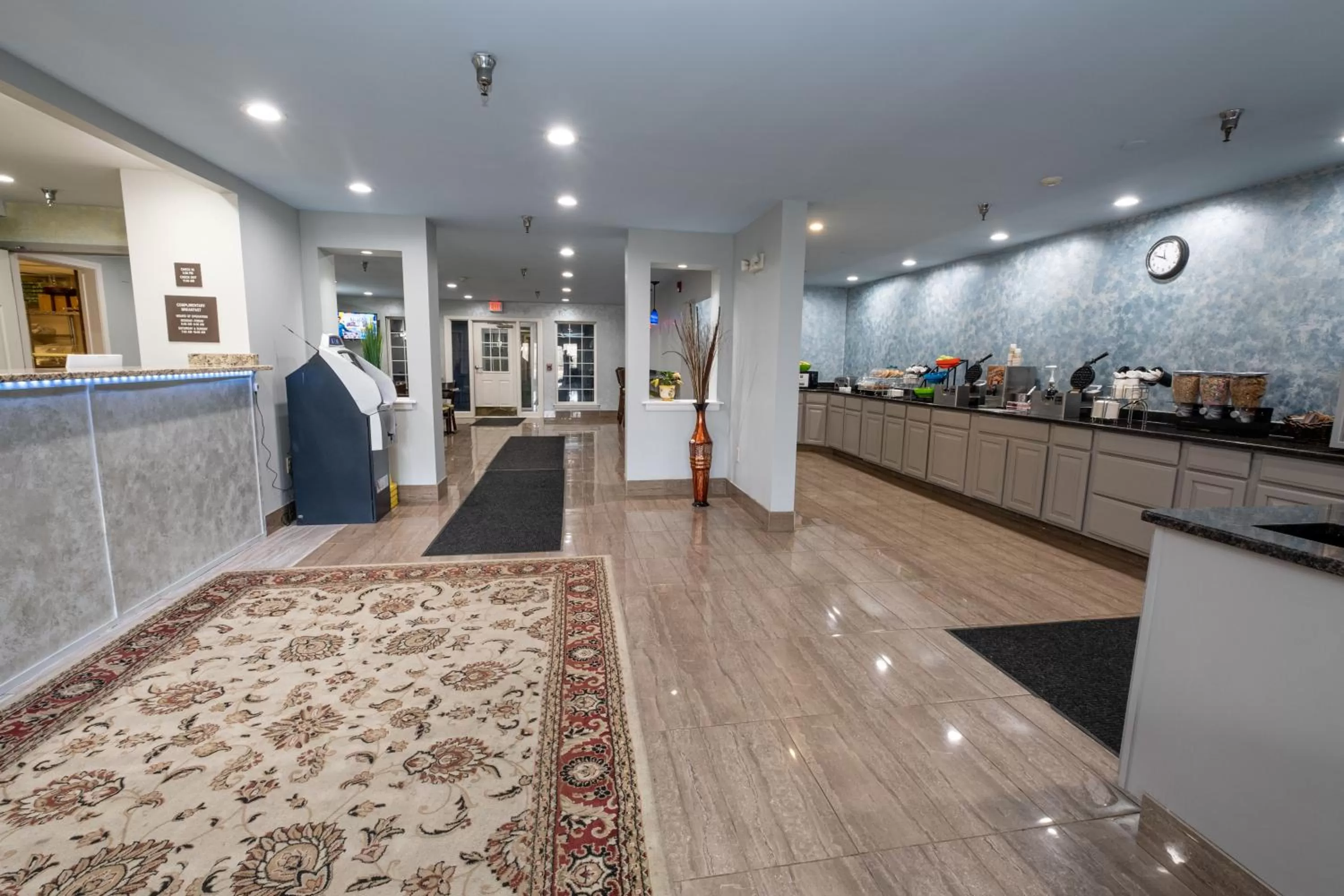 Lobby or reception in Hilltop Inn & Suites, near Foxwoods Casino